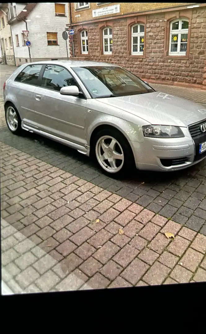 Audi A3 1.6 S Line Sportpaket plus - 1