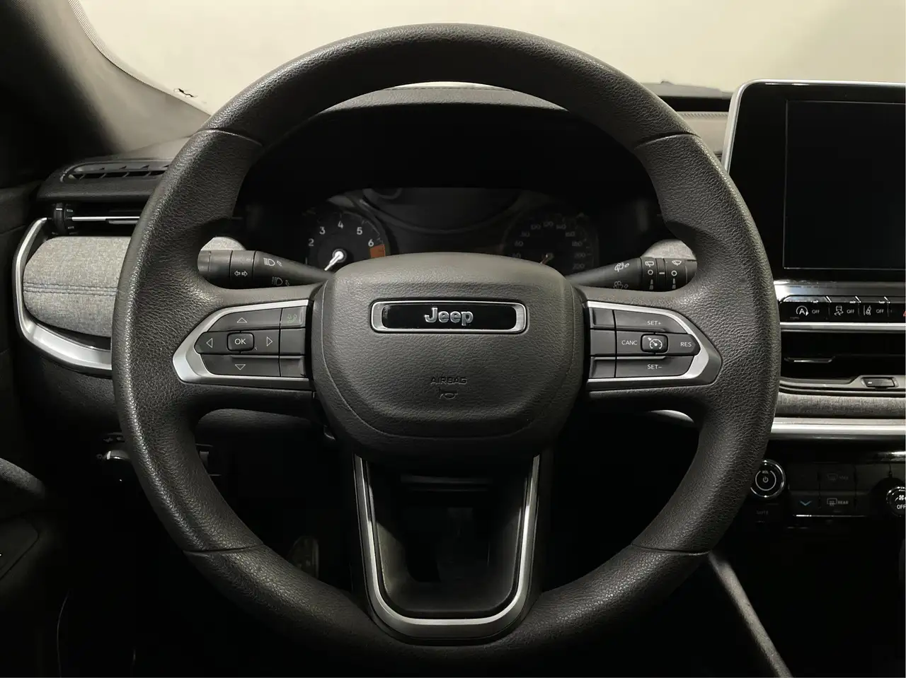 Jeep Compass снимка Jeep Compass