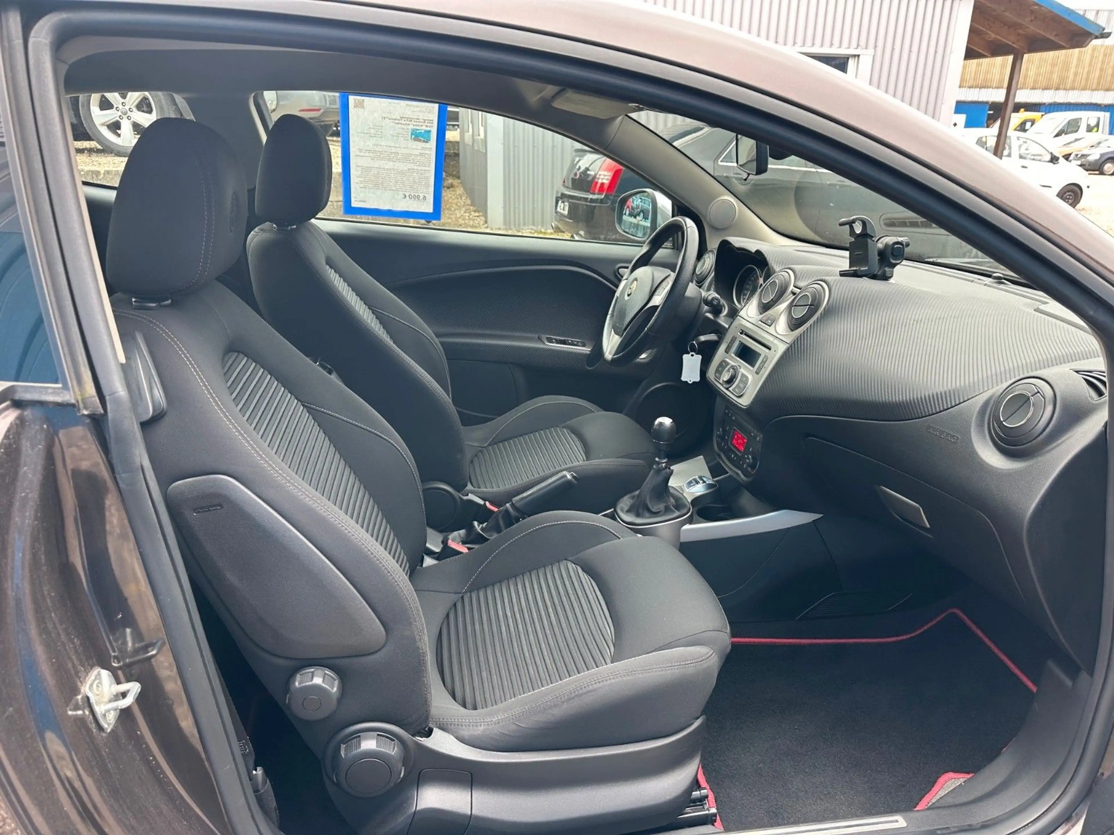 Alfa Romeo MiTo Turismo**97 TKM**Klima**Allwetter** — photo 7
