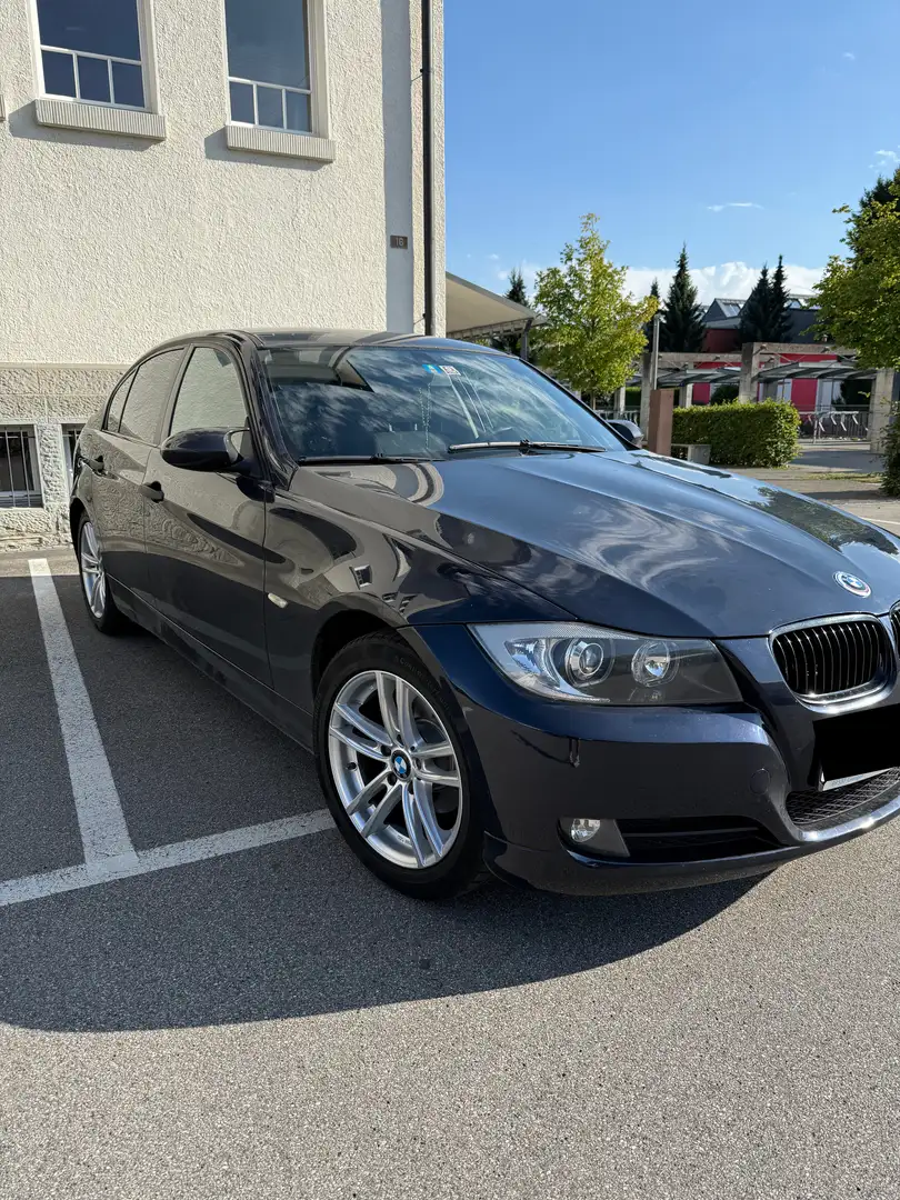BMW 318 318i - 2