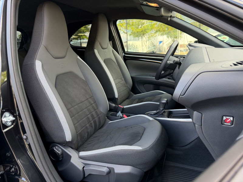 Toyota Aygo X Hybrid 115 GR Sport - direct leverbaar — photo 9