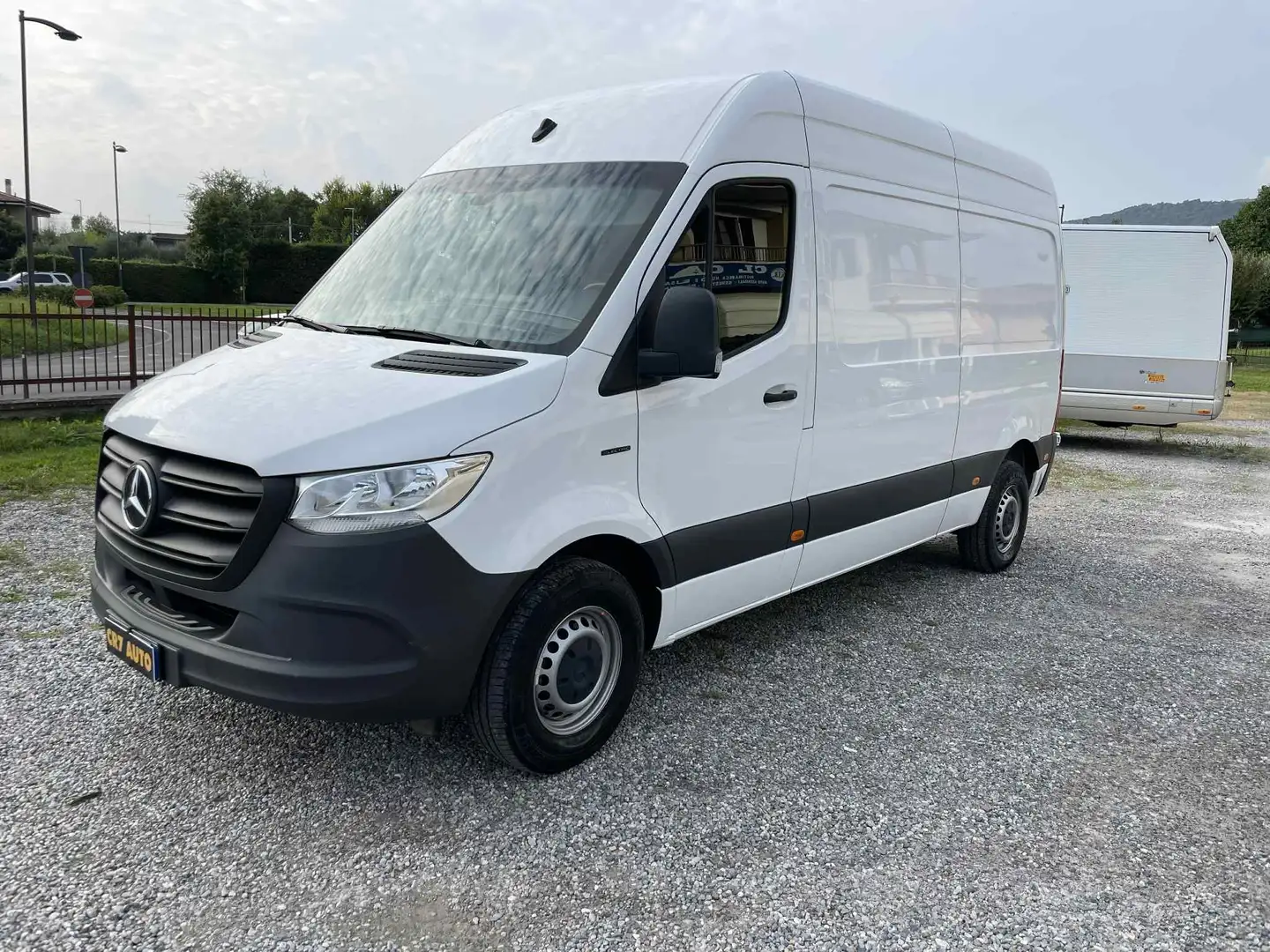 Mercedes-Benz Sprinter eSprinter Furgone Elettrico Bianco - 2