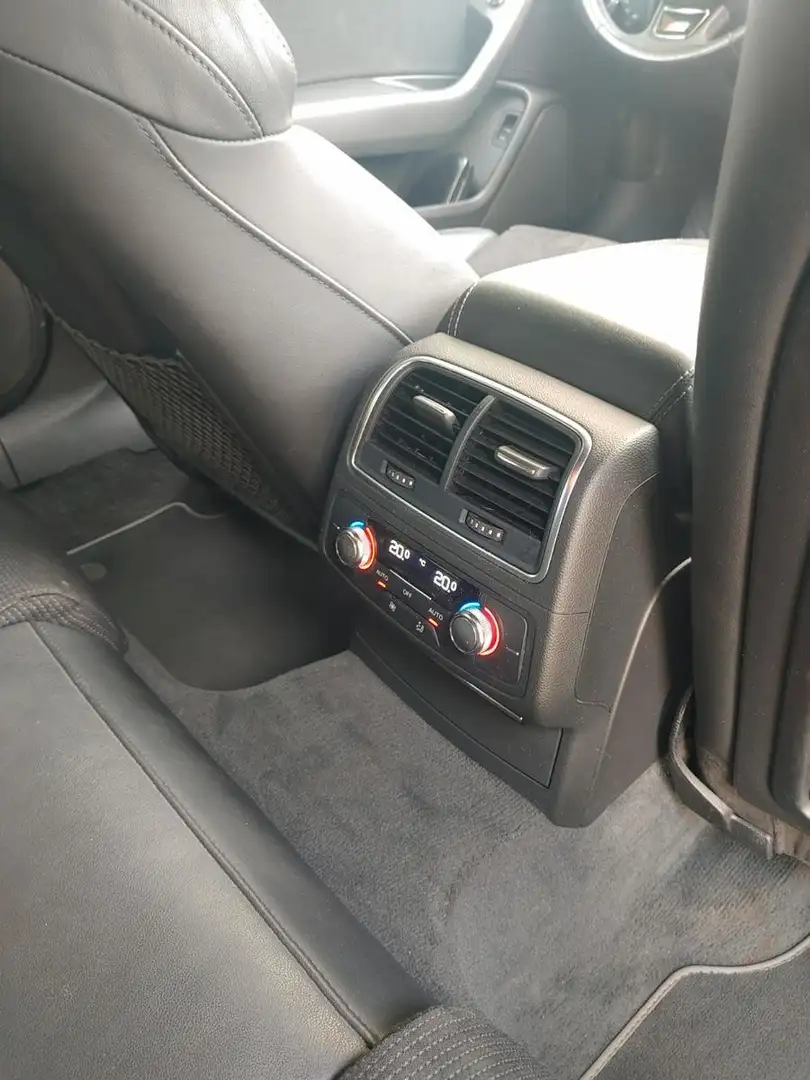Audi A6 A6 Avant 3,0 TDI quattro DPF S-tronic Grau - 2