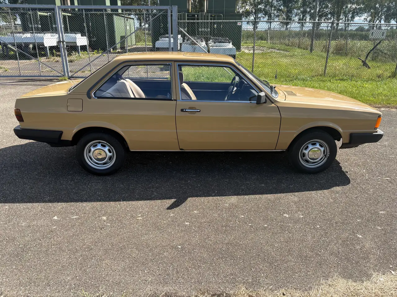 Audi 80 Overig 1.3 C 3 E, foto 2