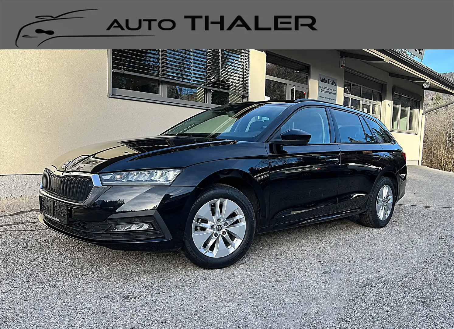 Skoda Octavia Combi 2,0 TDI Ambition DSG Schwarz - 1