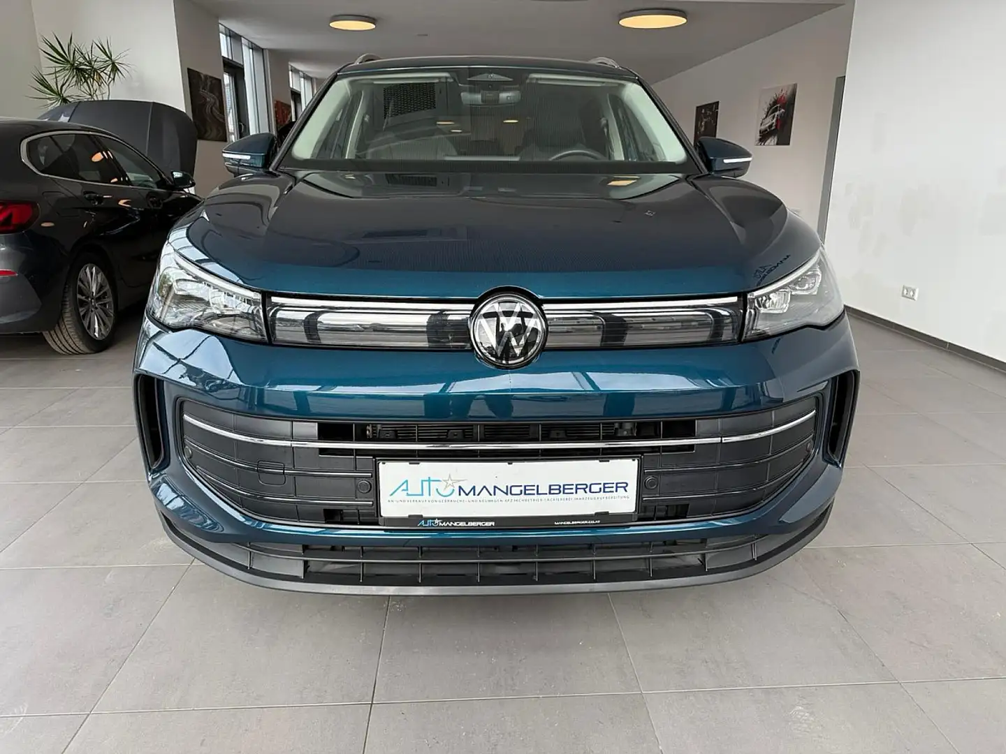 Volkswagen Tiguan 1,5 eTSI ACT Life DSG, Anhängevorr; Design Pake... Bleu - 2