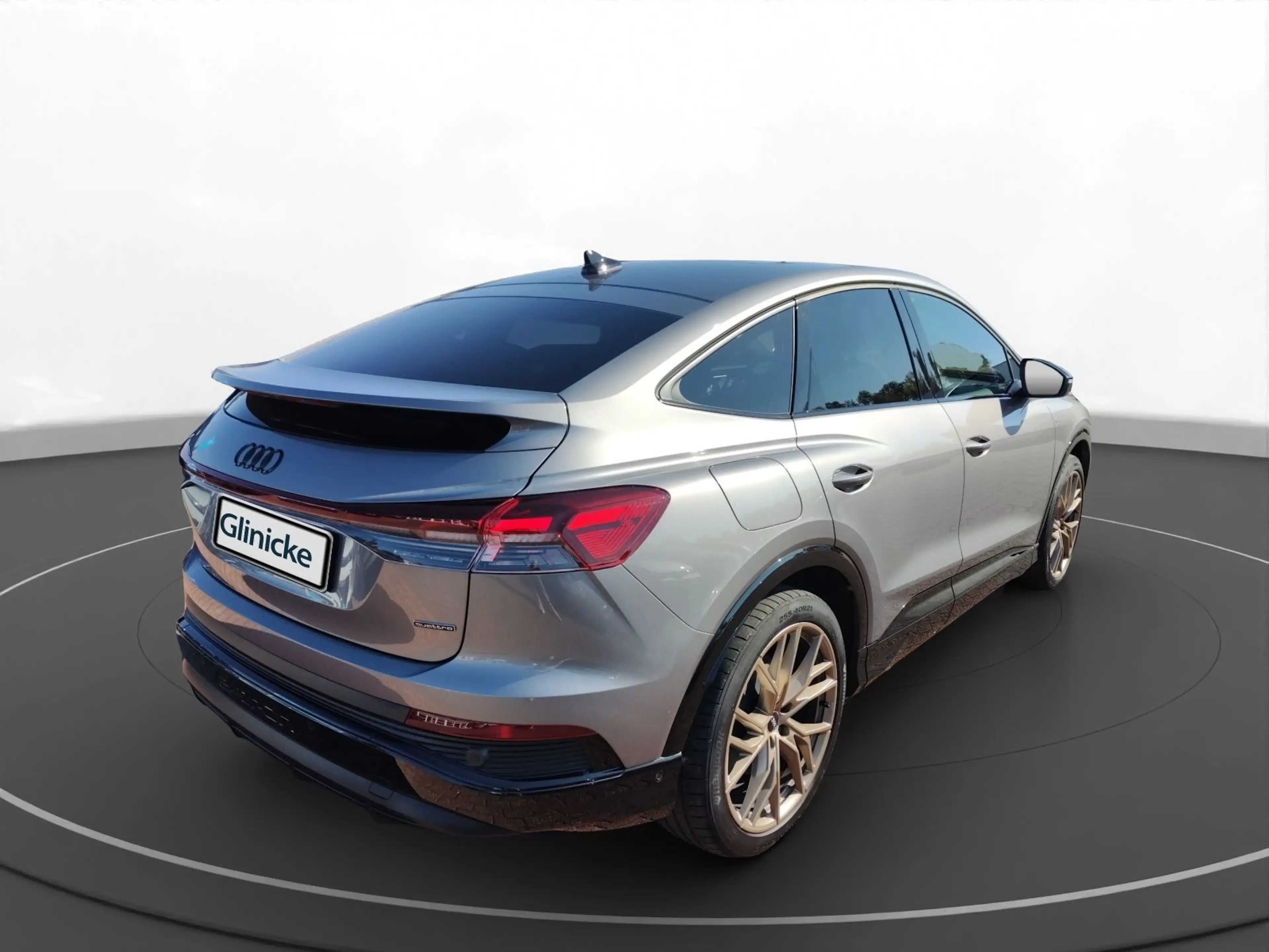 Audi Q4 e-tron Q4 50 e-tron Sportback quattro S-Line Matrix RFK — photo 11