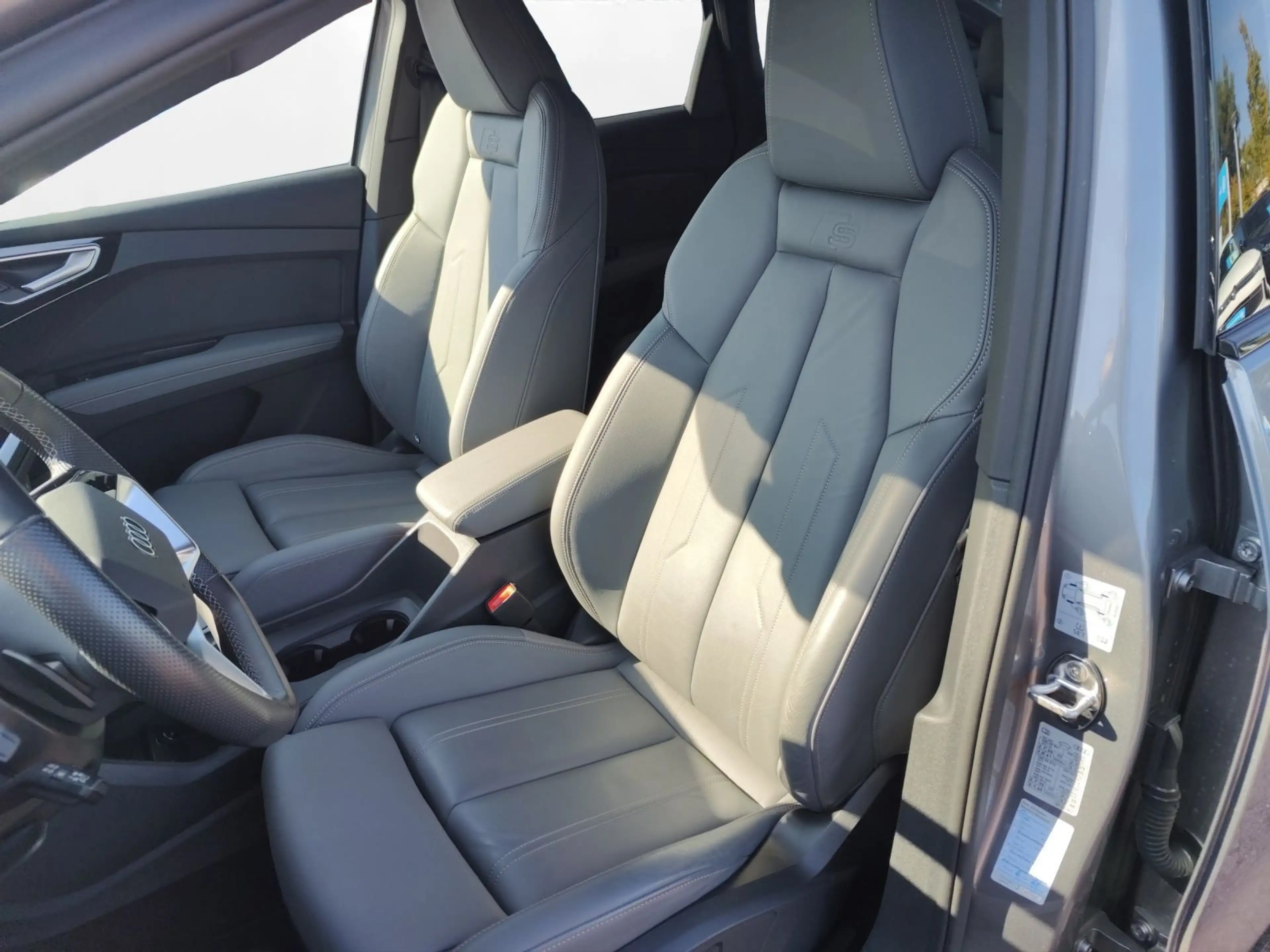 Audi Q4 e-tron Q4 50 e-tron Sportback quattro S-Line Matrix RFK — photo 2