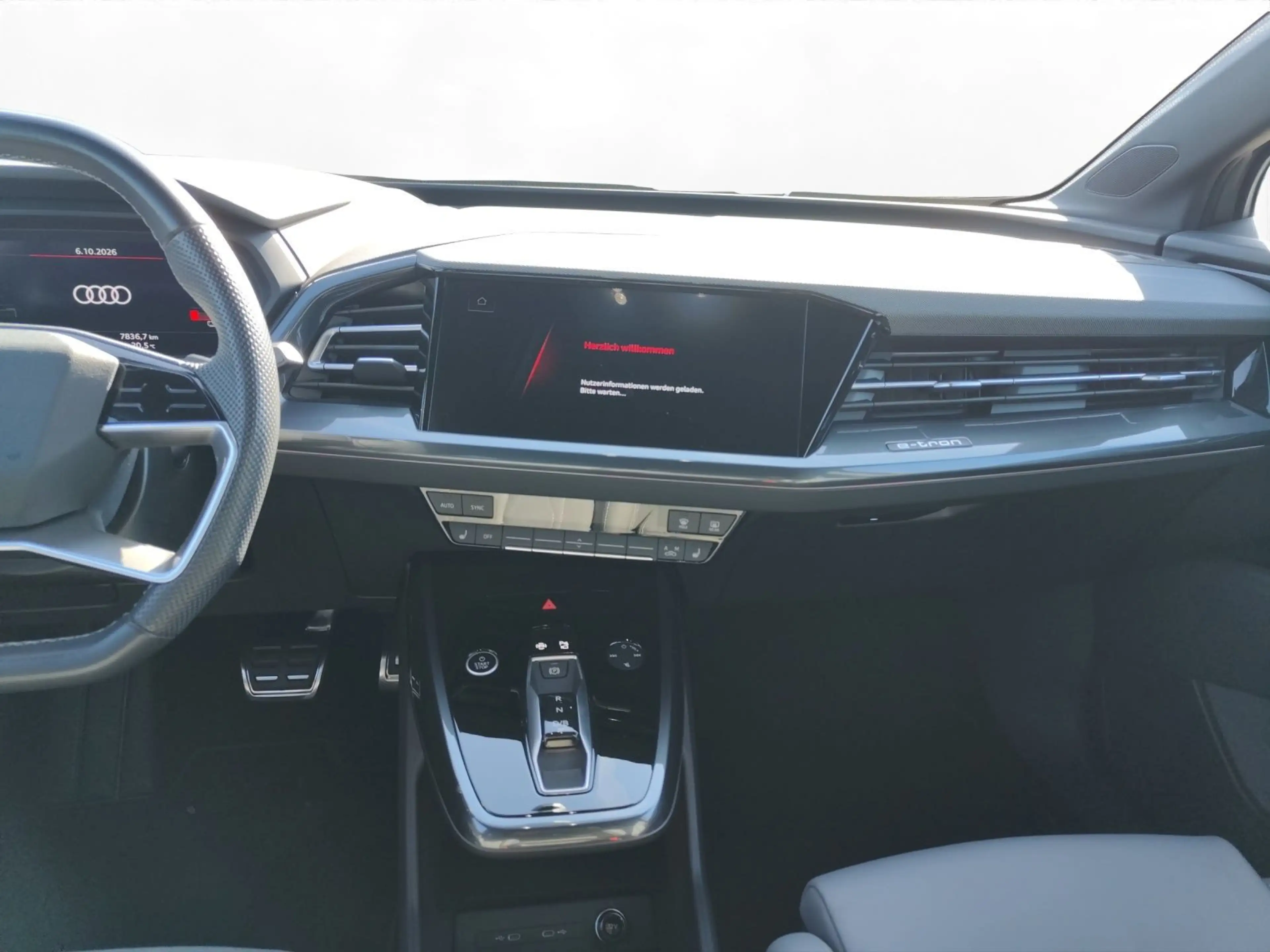 Audi Q4 e-tron Q4 50 e-tron Sportback quattro S-Line Matrix RFK — photo 6