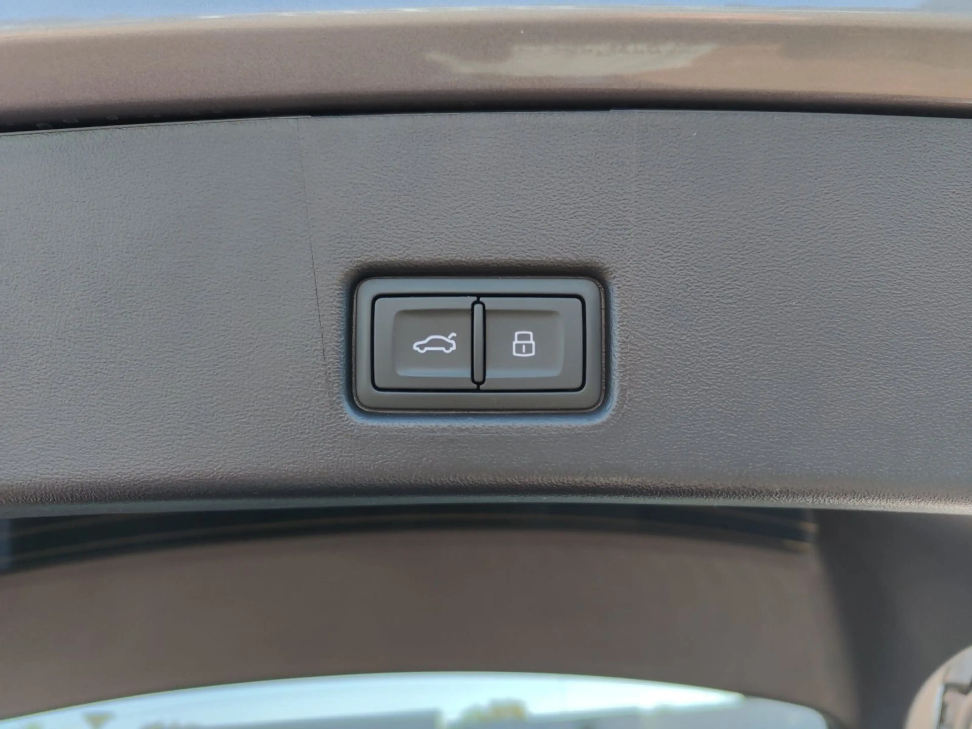 Audi Q4 e-tron Q4 50 e-tron Sportback quattro S-Line Matrix RFK — photo 21