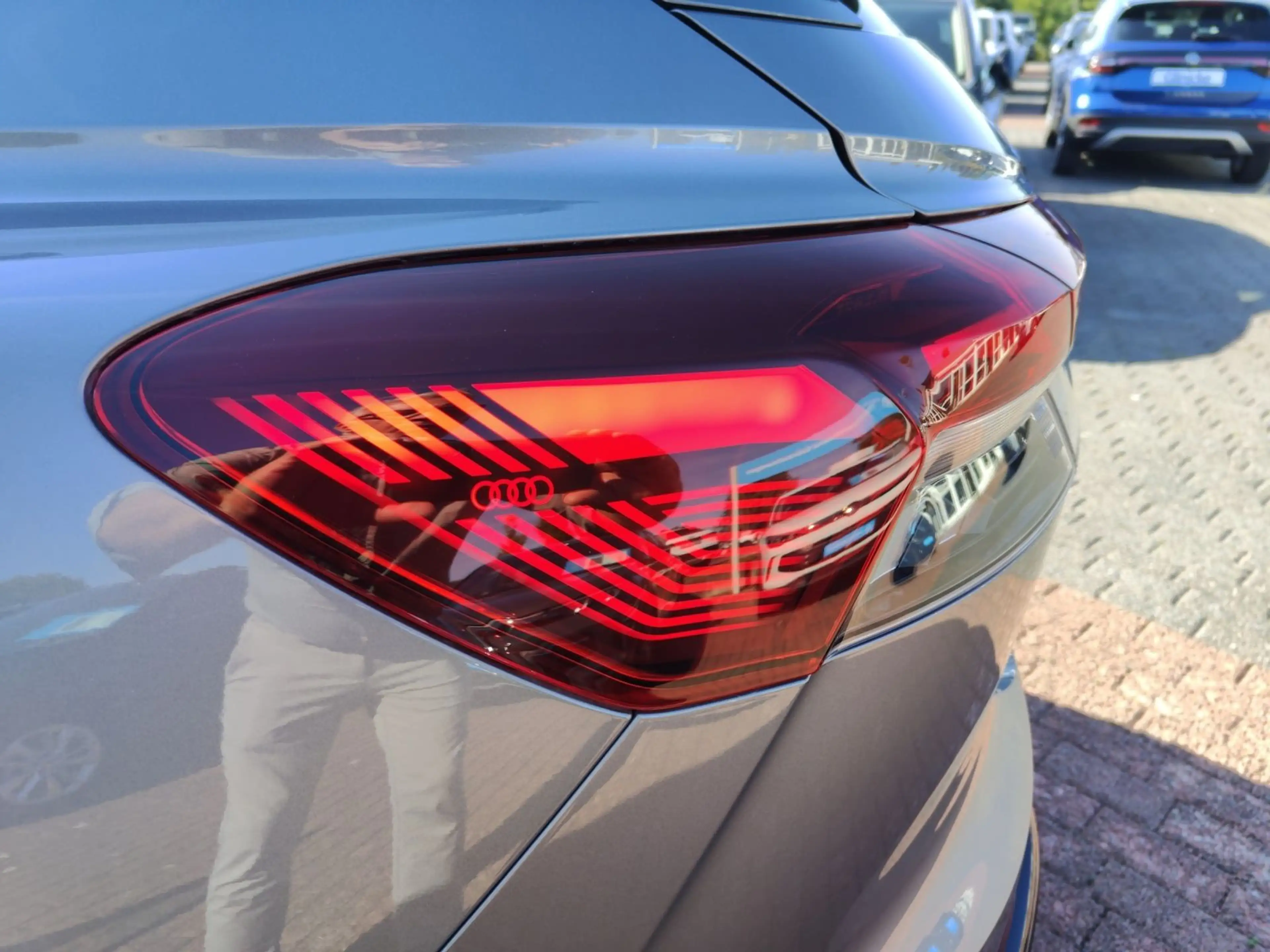 Audi Q4 e-tron Q4 50 e-tron Sportback quattro S-Line Matrix RFK — photo 17