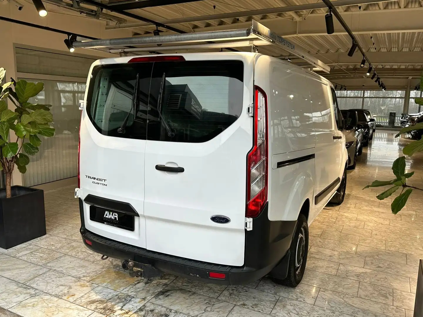 Ford Transit Custom 260 L1 KLIMA*FACELIFT*KLIMA*AHK* Blanc - 2