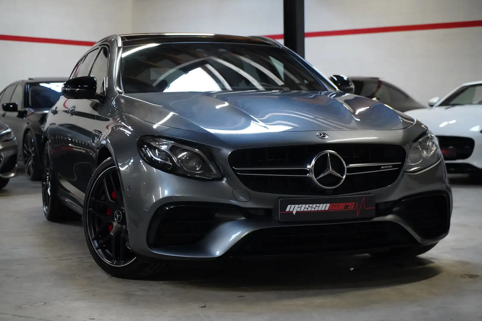 Mercedes-Benz E 63 AMG S | 4Matic+ | PANO | LED | 1ST OWNER!!! Gri - 2