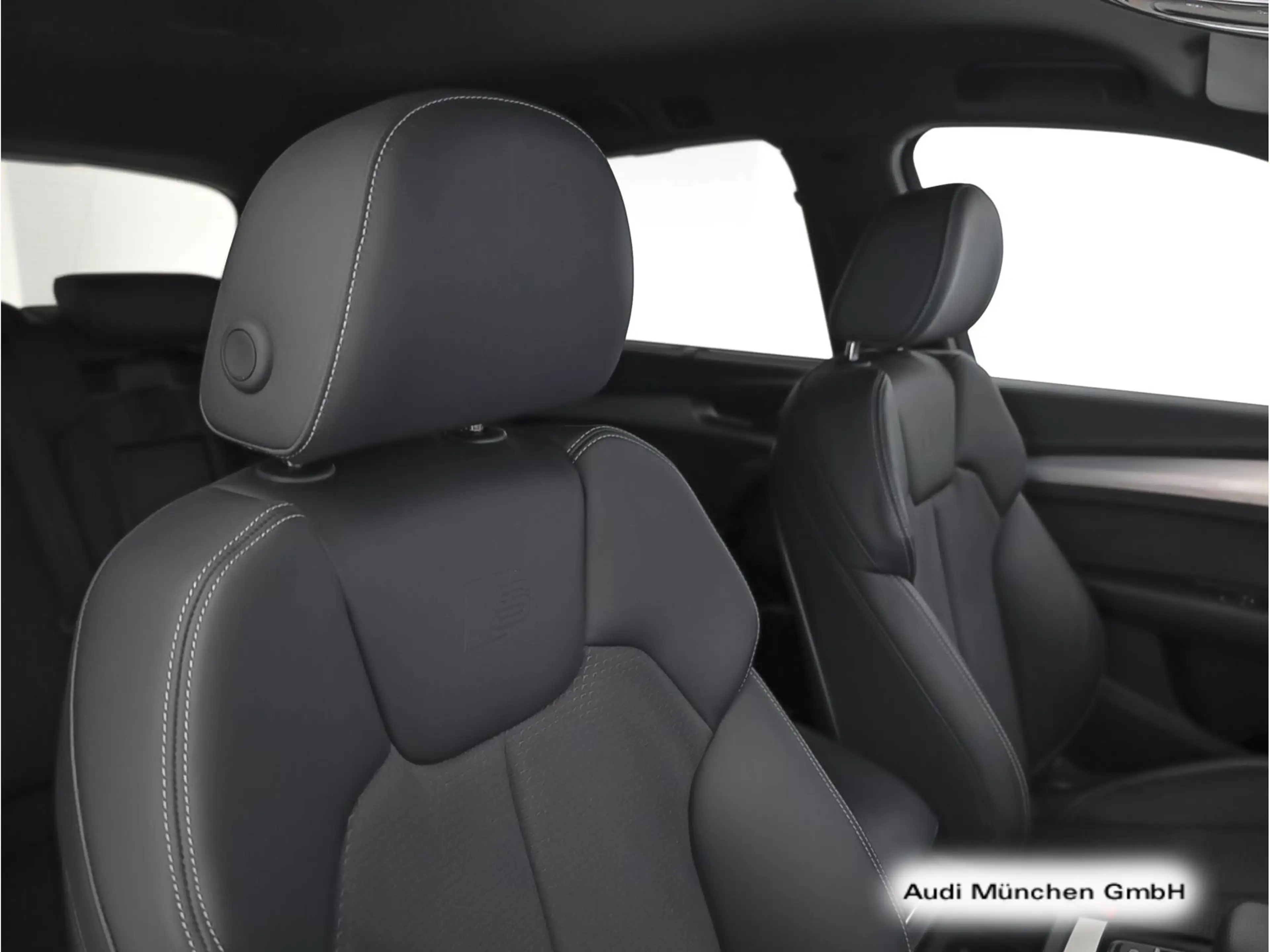 Audi Q5 40 TFSI qu. S tronic S line Navi+/Kamera — photo 15