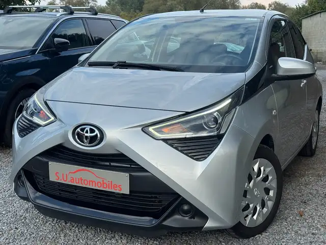 Toyota Aygo 1.0i VVT-i X Play AUTOMATIQUE/14000km/Cam/GAR 2032