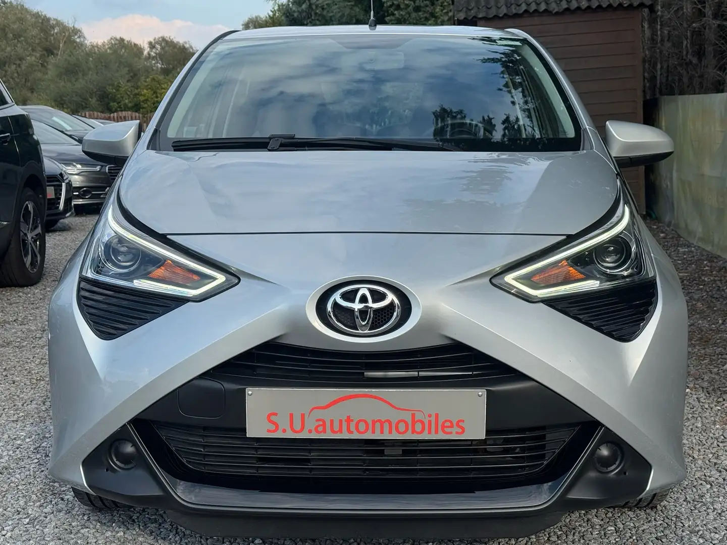 Toyota Aygo 1.0i VVT-i X Play AUTOMATIQUE/14000km/Cam/GAR 2032 Zilver - 2