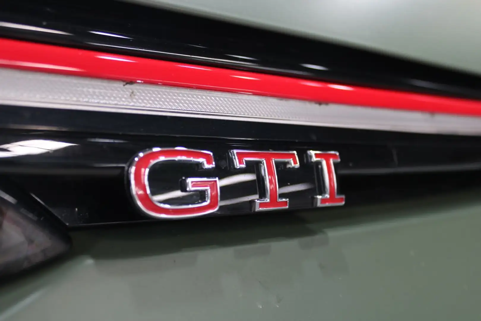 Volkswagen Golf GTI 2.0 TSI Performance 180kW Gris - 2