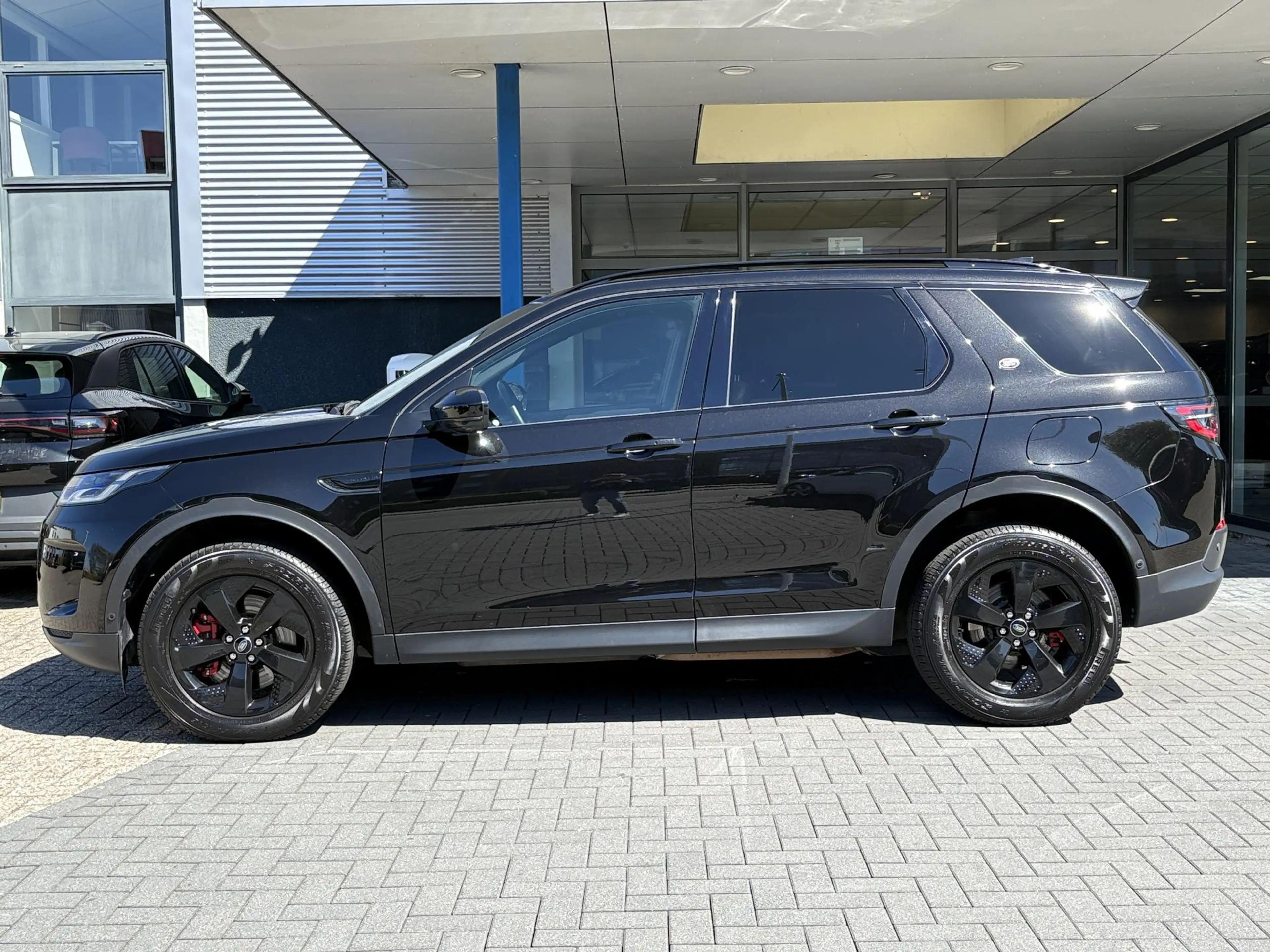 Land Rover Discovery Sport P300e 1.5 R-Dynamic SE | Voorruit verwarming | 360 — photo 10