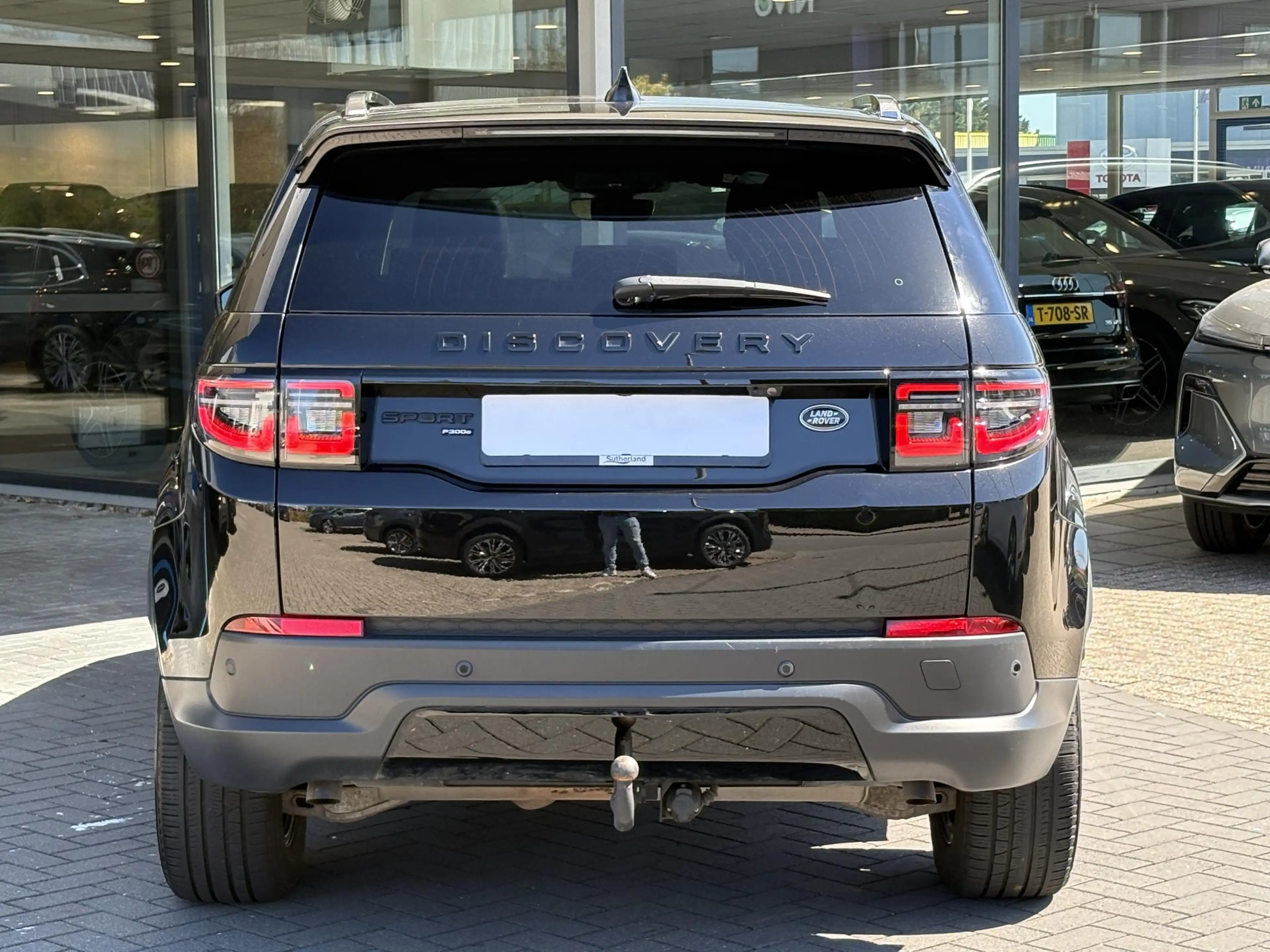 Land Rover Discovery Sport P300e 1.5 R-Dynamic SE | Voorruit verwarming | 360 — photo 8