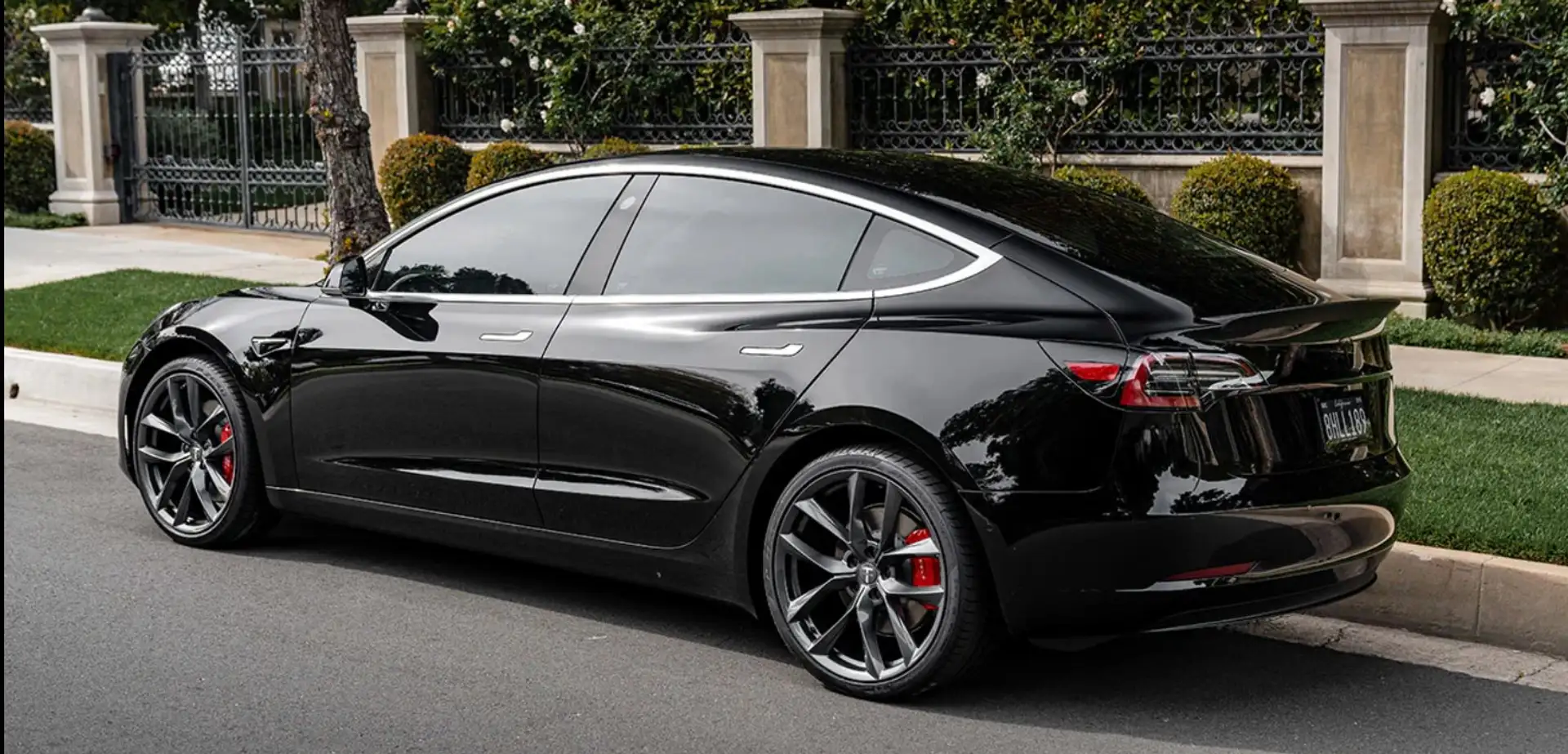 Tesla Model 3 Performance + Full Self Driving Option -Auto Pilot Zwart - 1