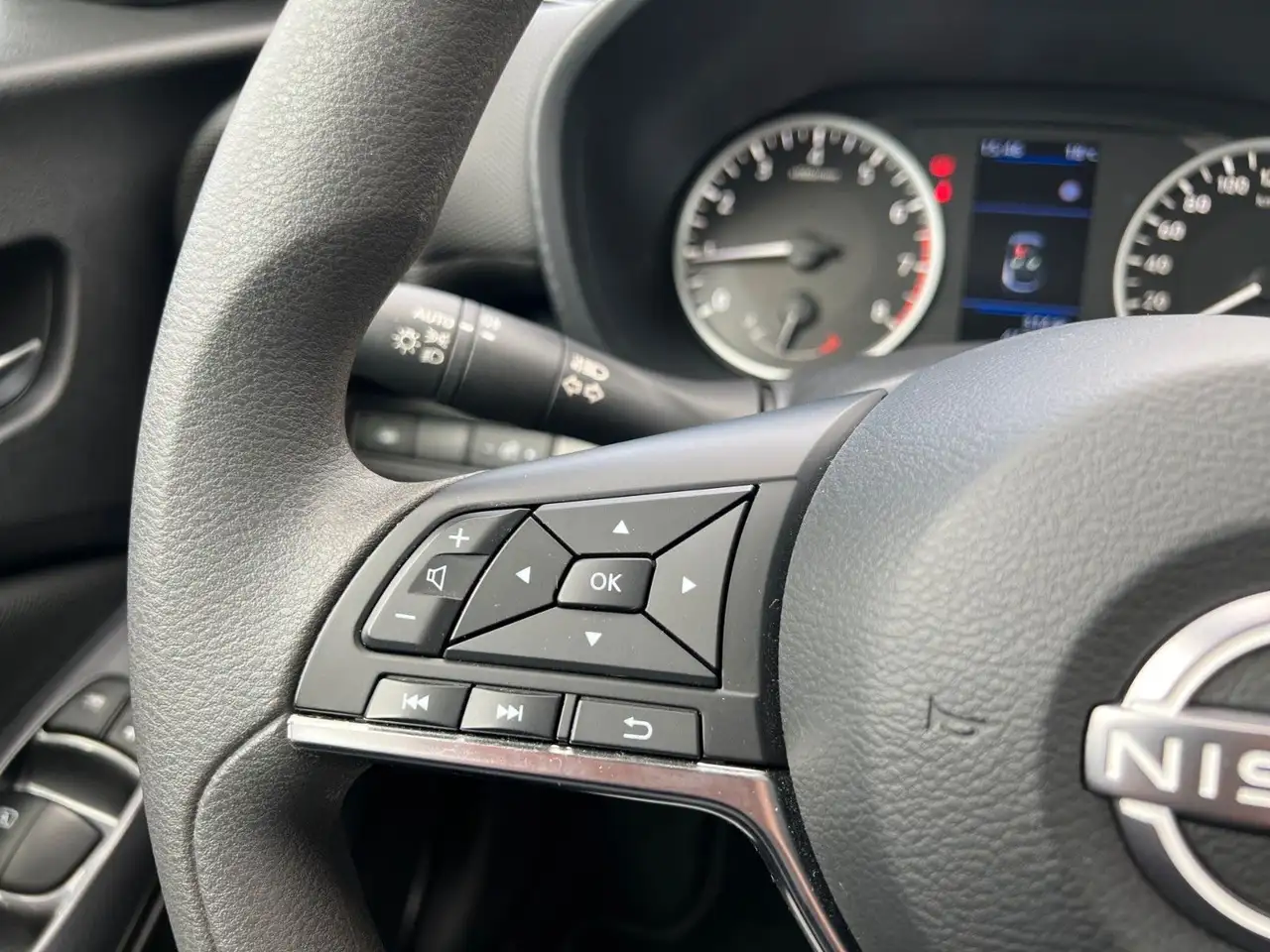 Nissan Juke 1.0 DIG-T Acenta/SHZ/LED/Allwetter 15