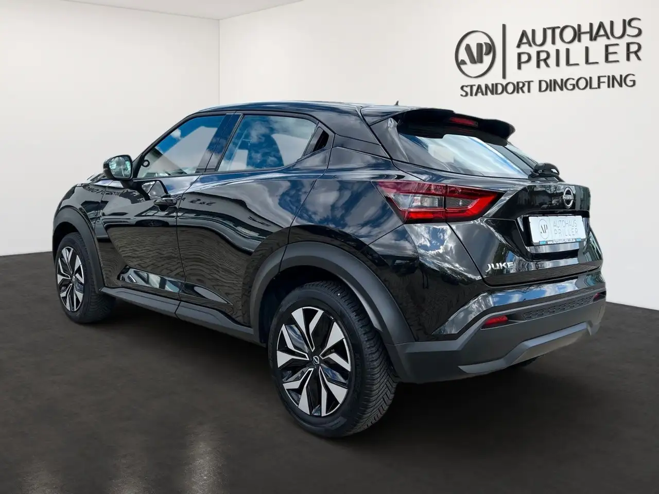 Nissan Juke 1.0 DIG-T Acenta/SHZ/LED/Allwetter 4