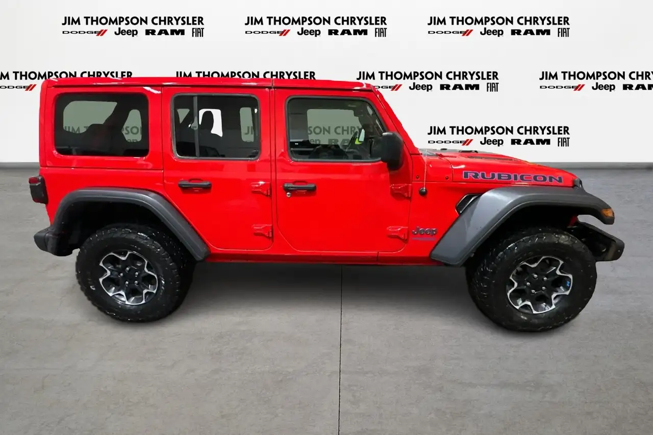 Jeep Wrangler снимка Jeep Wrangler