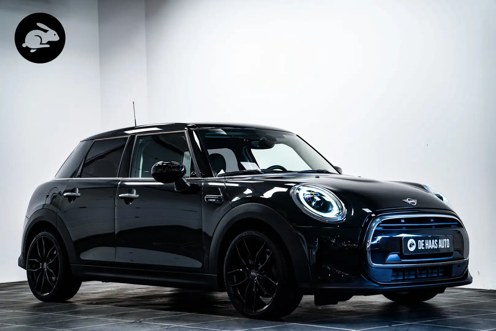 MINI Cooper Mini 1.5 Camden 5drs|Carplay|Sportstoelen Zwart - 1