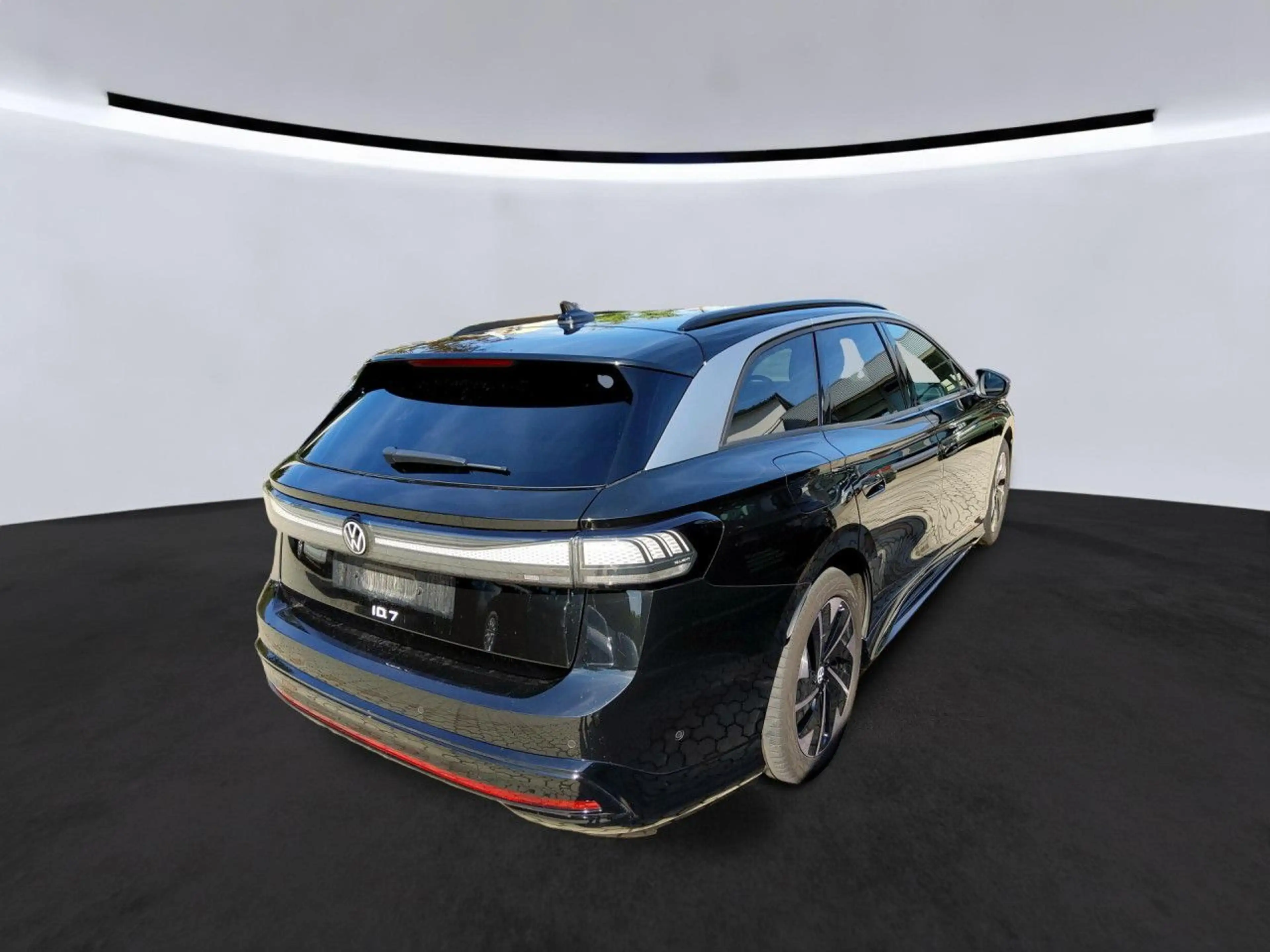 Volkswagen ID.7 Tourer Pro 82 kWh AHK Kamera IQ.Light ACC SHZ — photo 5