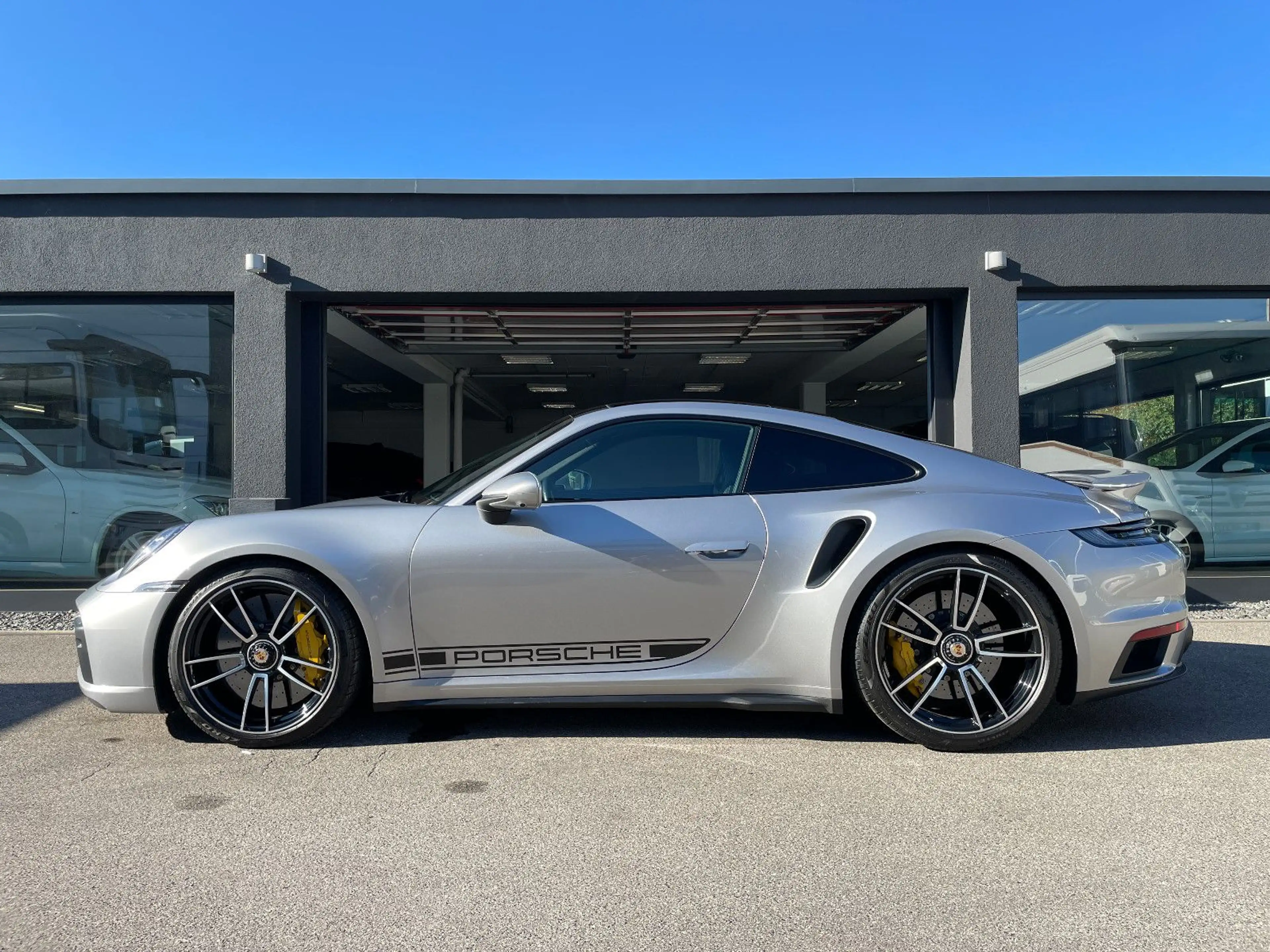 Porsche 992 Turbo S 1.Hd/Scheckheft/Approved/u-frei/Lift — photo 5