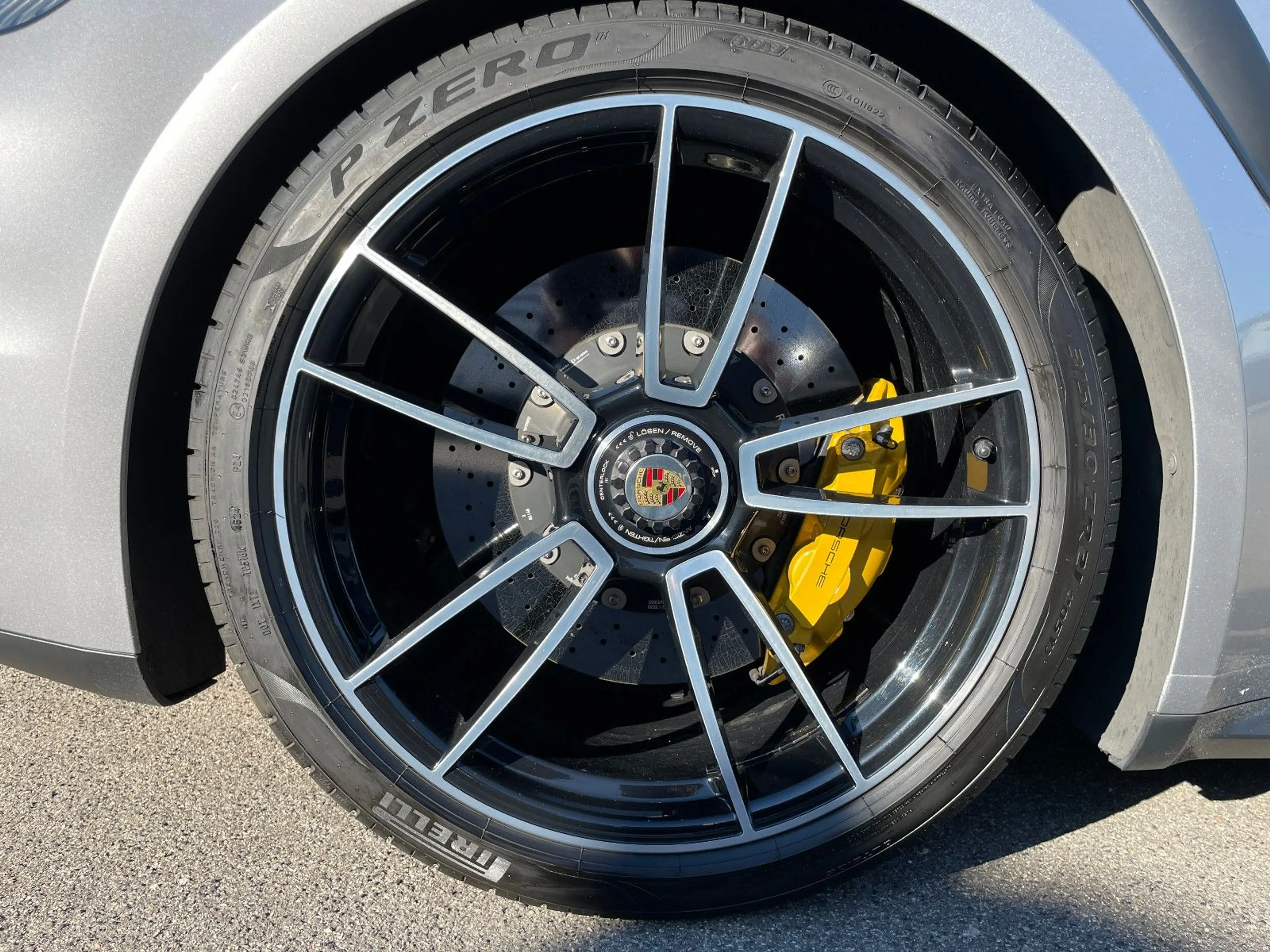 Porsche 992 Turbo S 1.Hd/Scheckheft/Approved/u-frei/Lift — photo 8