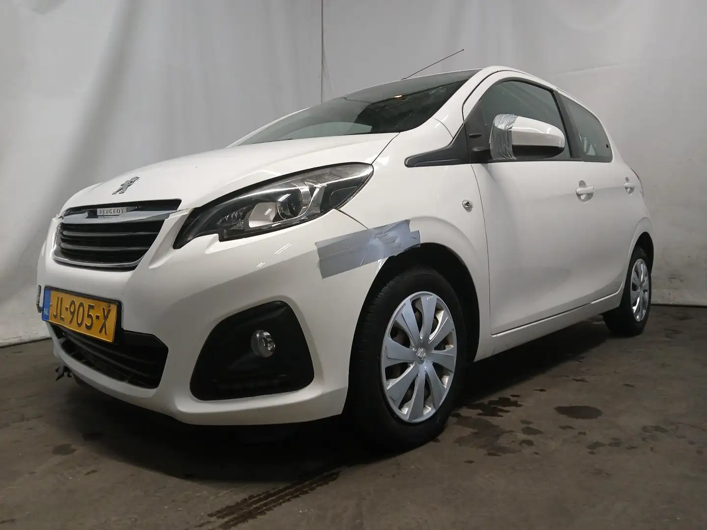 Peugeot 108 1.0 e-VTi Active Schadeauto!! Bílá - 2