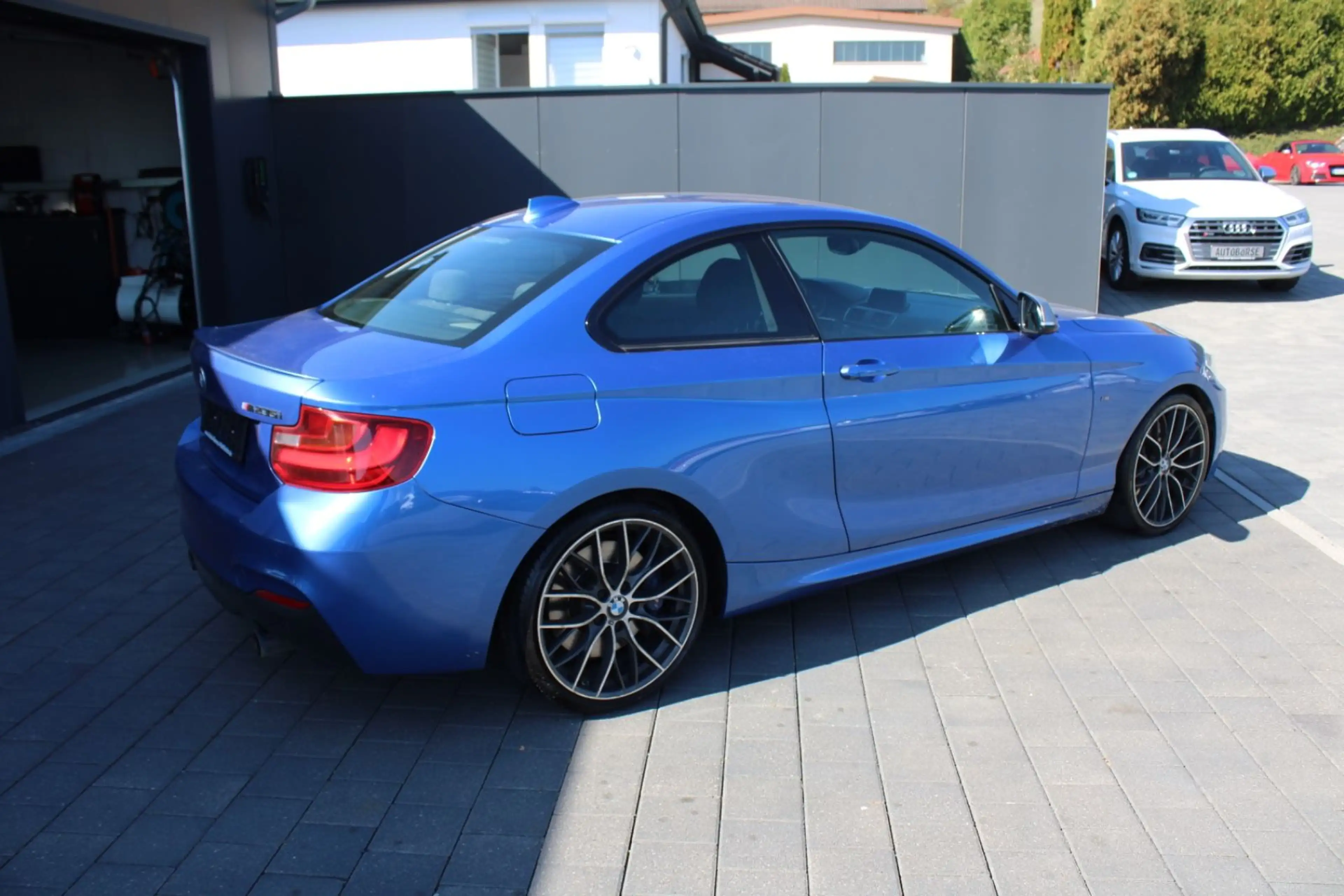 BMW 235 *Coupe*6 Gang* — photo 11