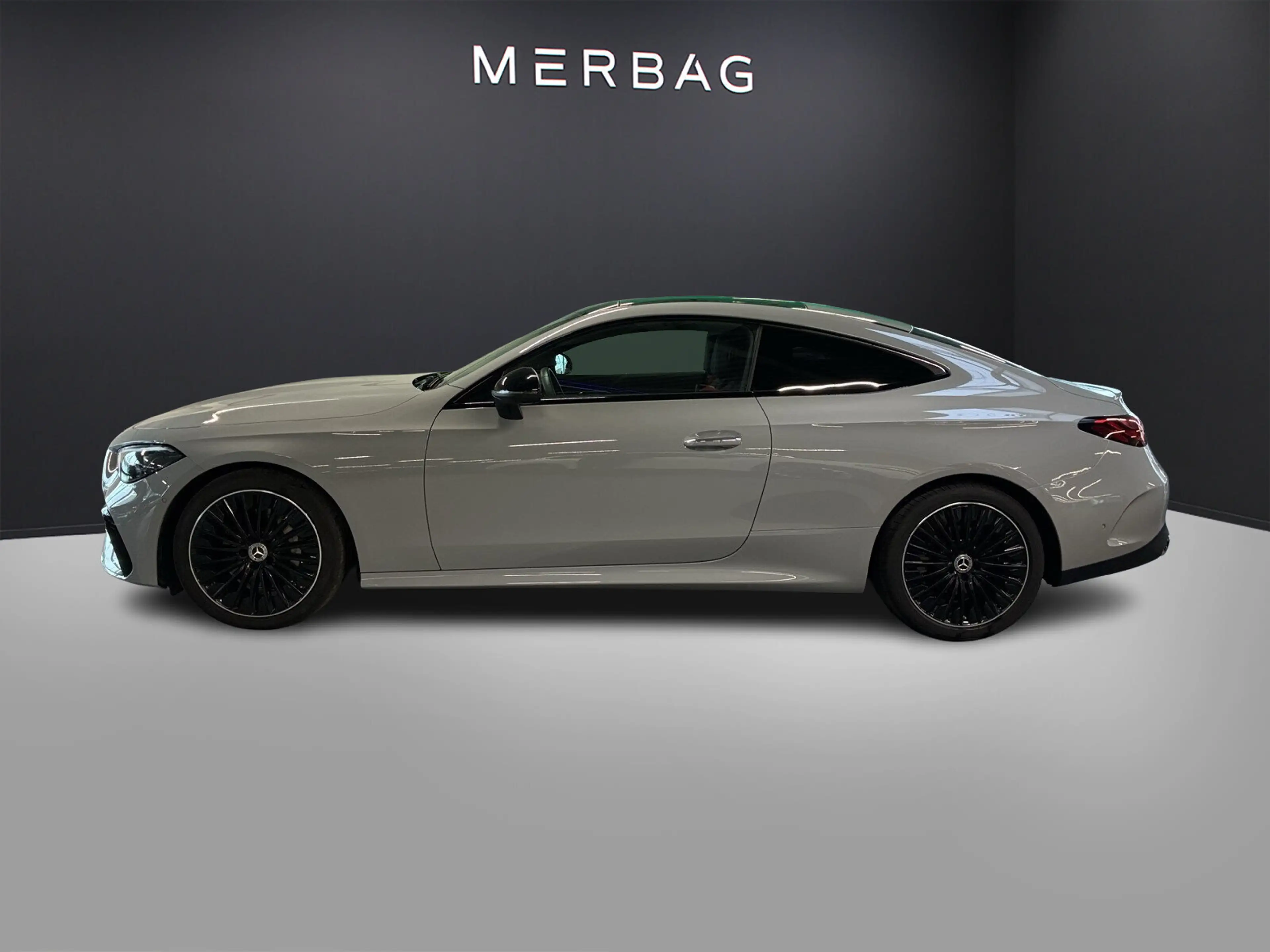 Mercedes-Benz CLE 220 CLE 220 d COUPE AMG-LINE PANO CARBON DISTRONIC MEMORY — photo 8
