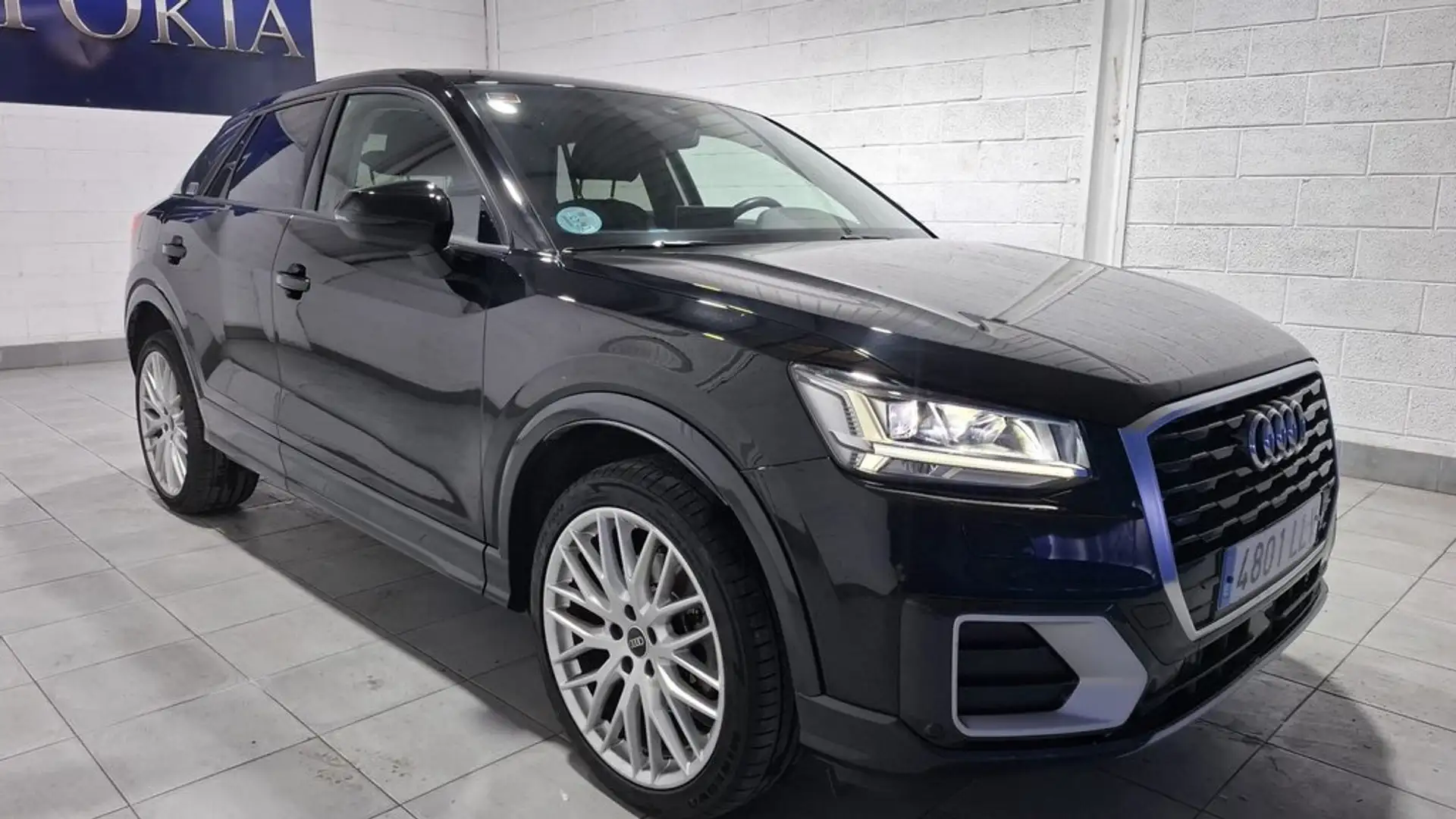 Audi Q2 ALL-IN edition 30 TDI 85kW (116CV) Zwart - 2