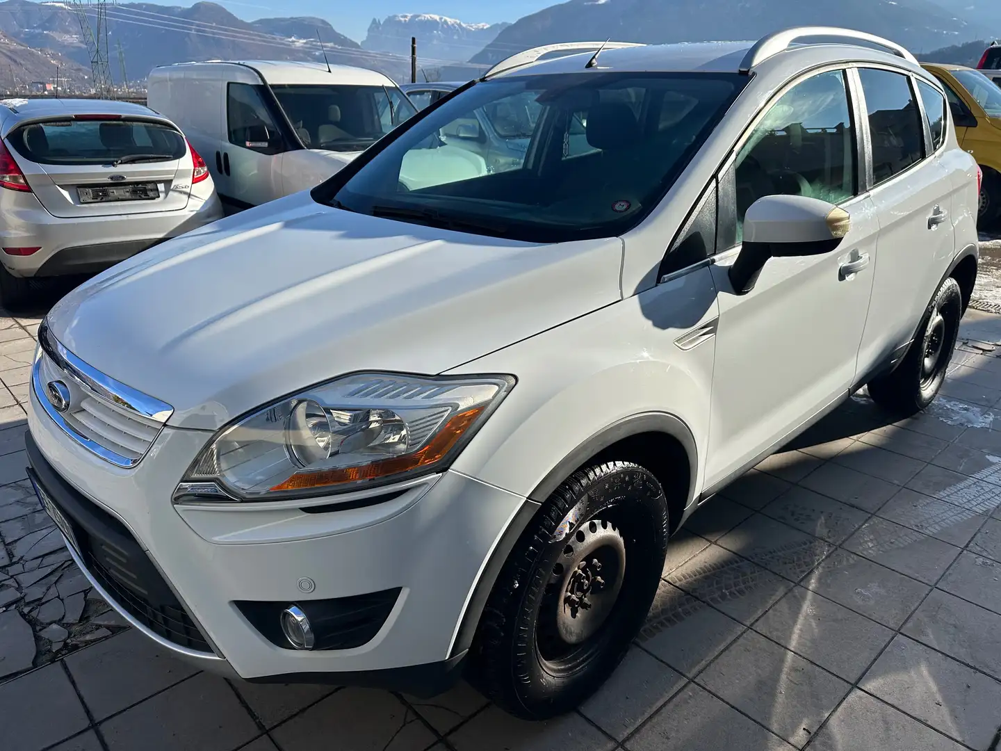 Ford Kuga Kuga 2.0 TDCi 4x4 Trend Bianco - 1