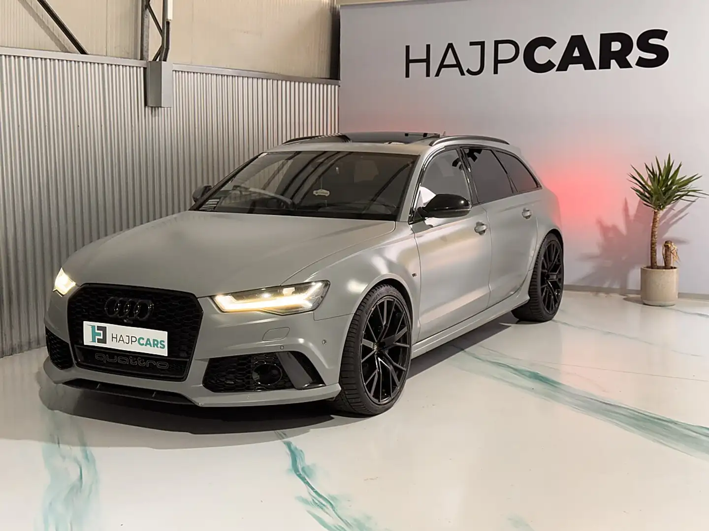 Audi RS6 Avant performance 4,0 TFSI/Pano/Keramik/Alcanta... Grau - 1