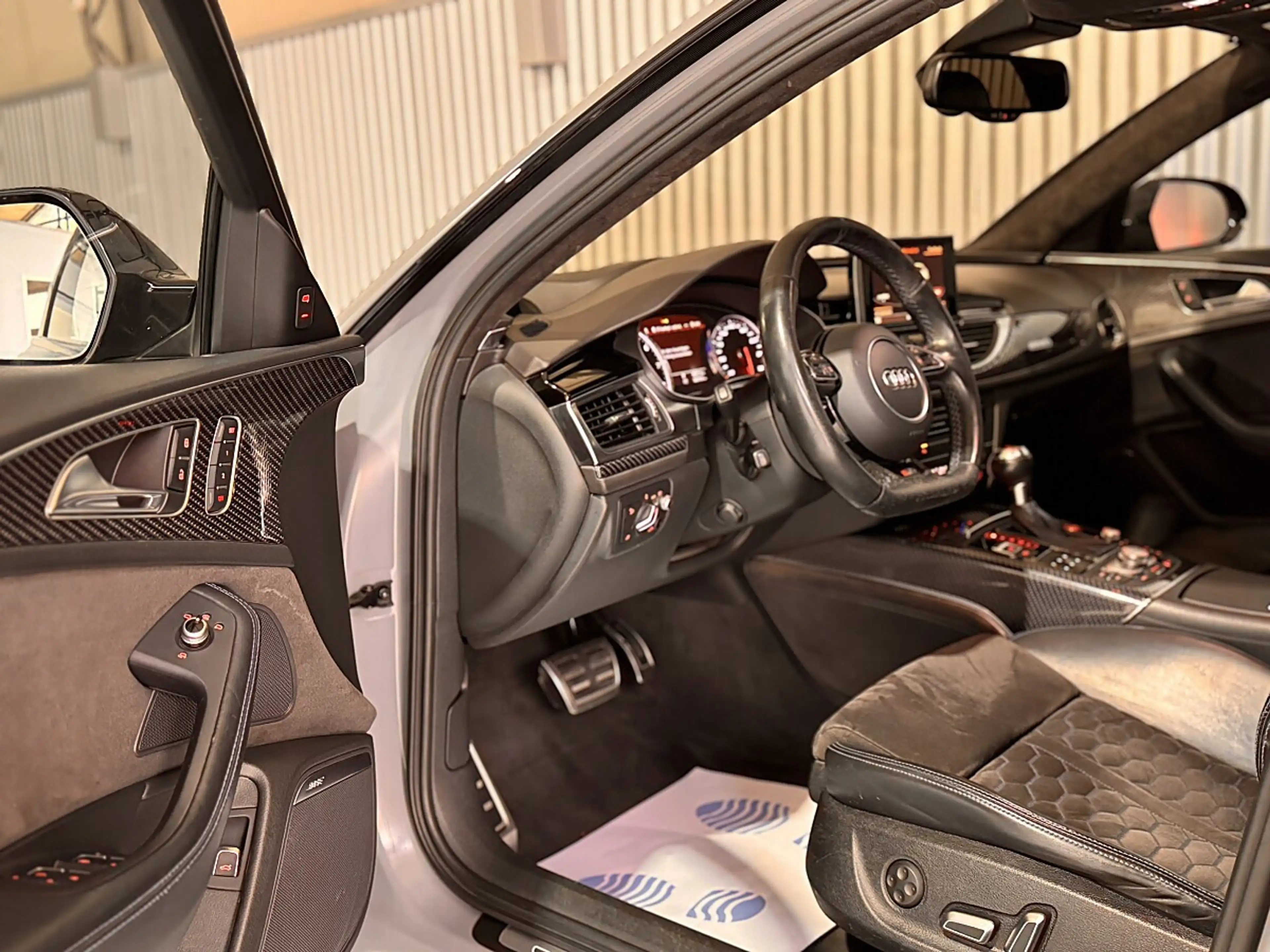 Audi RS6 Avant performance 4,0 TFSI/Pano/Keramik/Alcanta... — photo 9