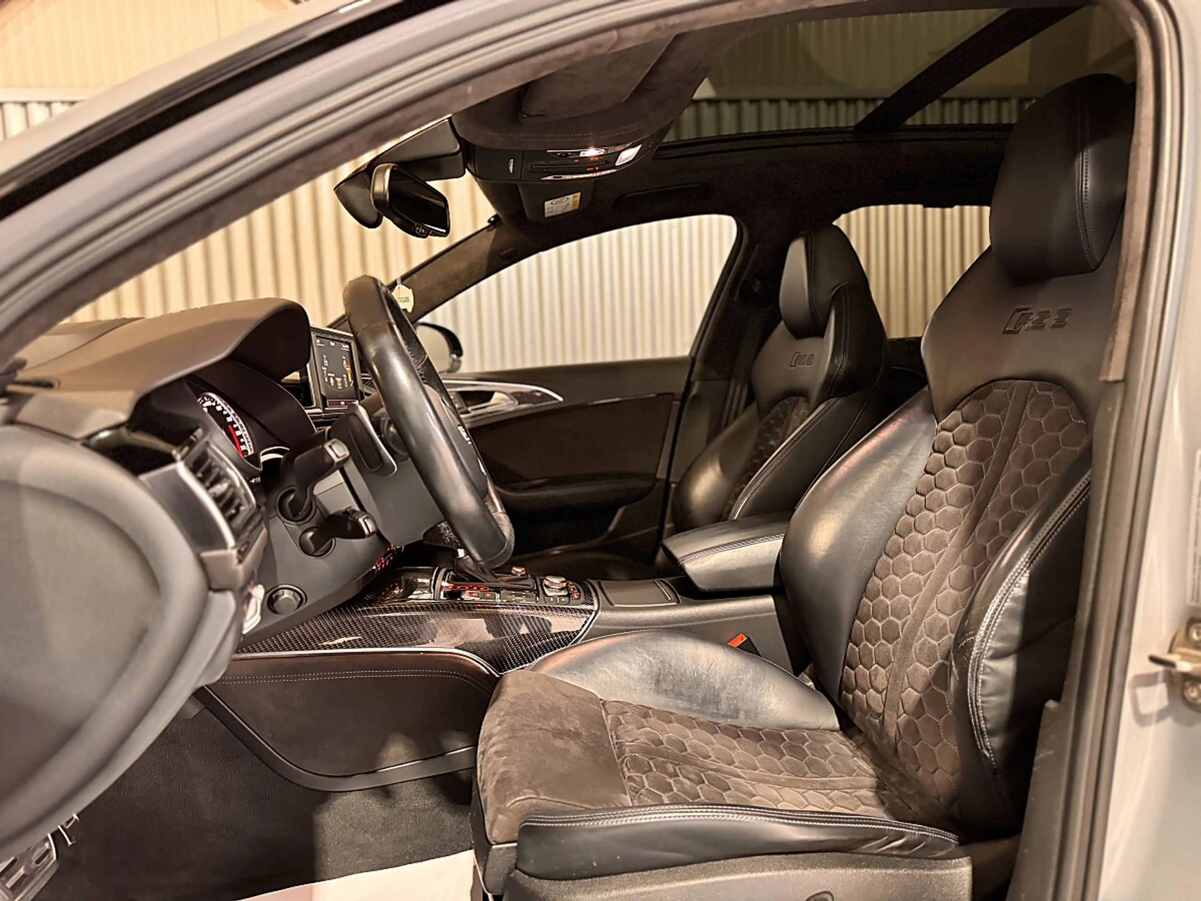 Audi RS6 Avant performance 4,0 TFSI/Pano/Keramik/Alcanta... — photo 14