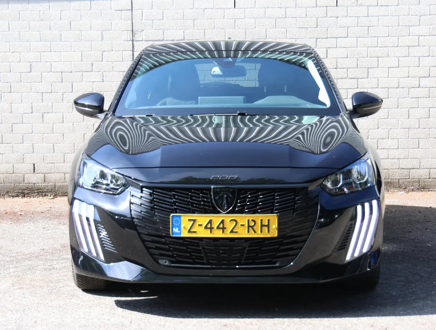 Peugeot 208 Hybrid 100 e-DCS6 Allure | Navigatie | Apple en An Zwart - 2