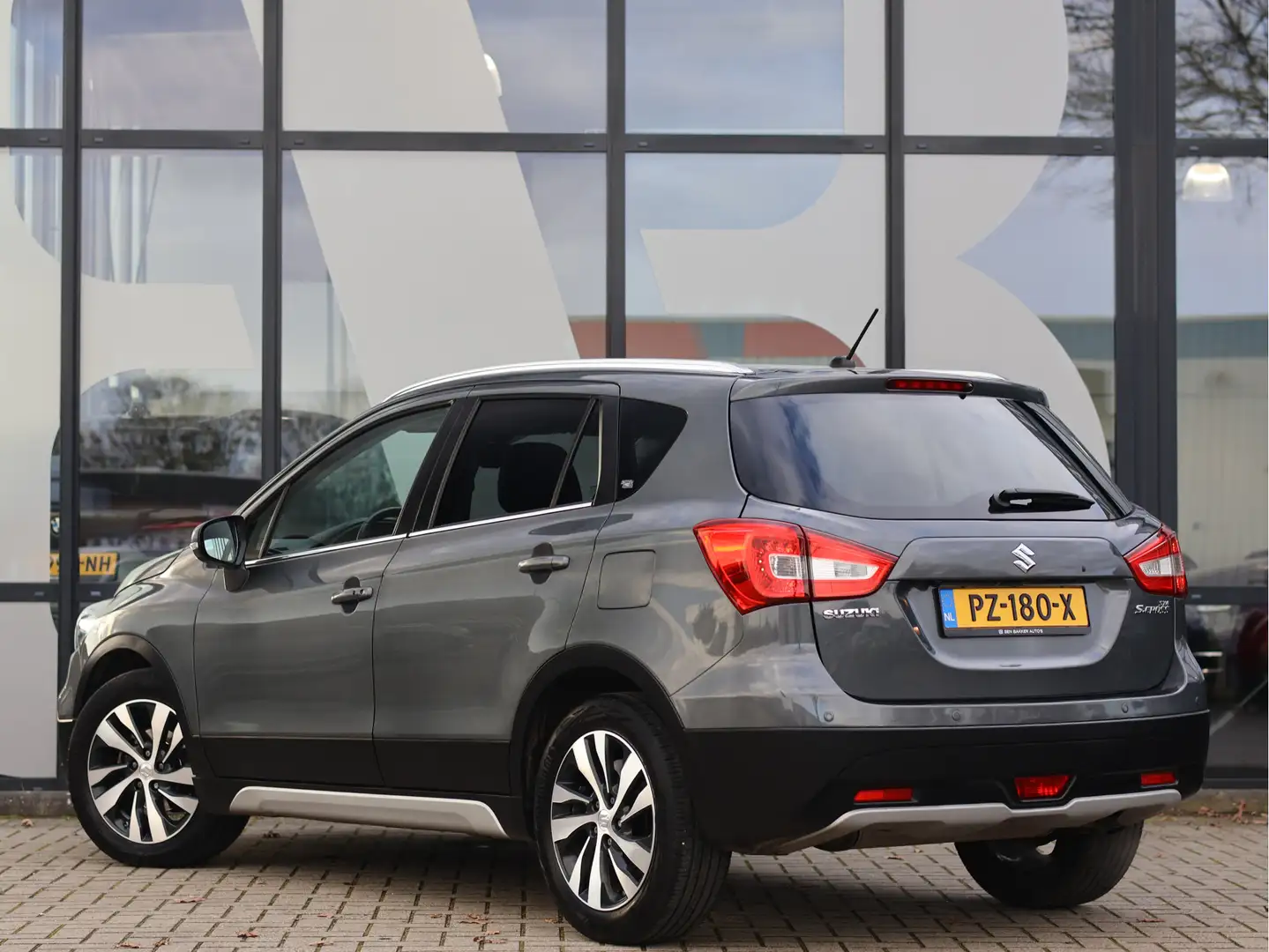 Suzuki S-Cross 1.4 Boosterjet High Executive Automaat | Pano ... Gris - 2