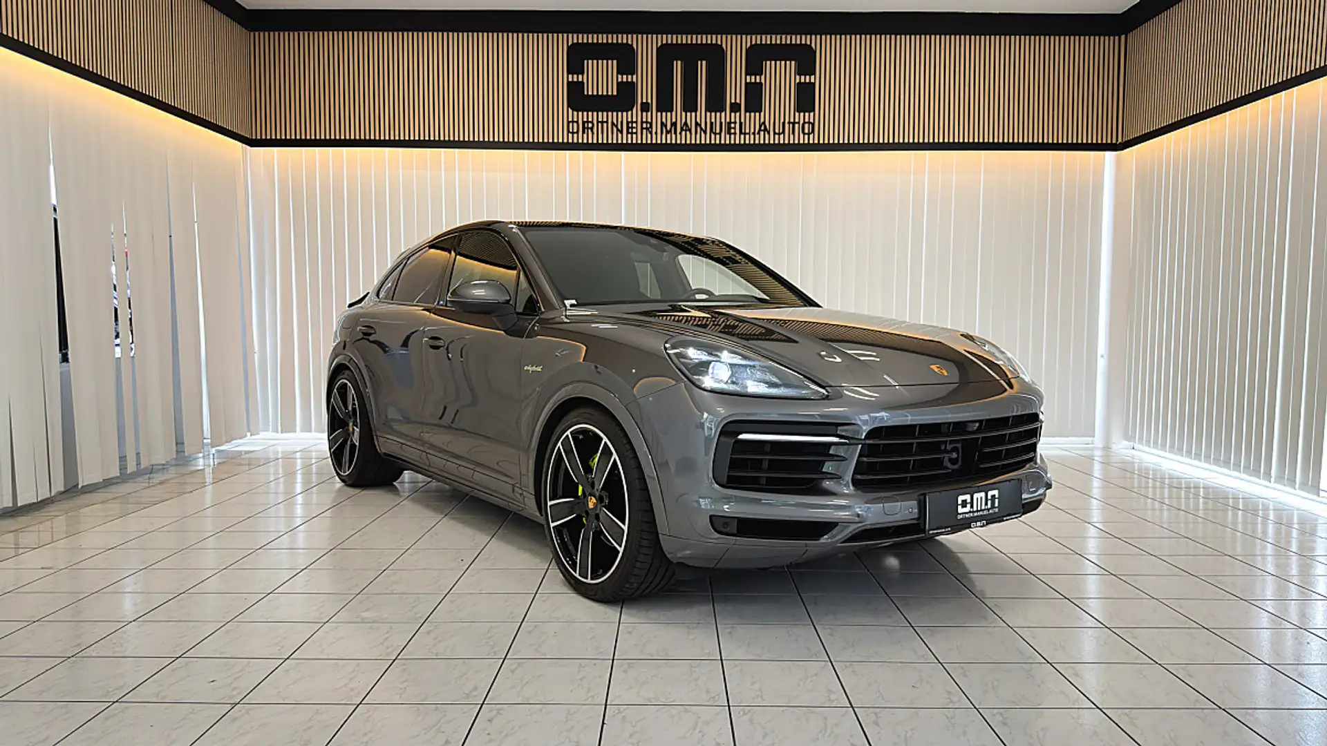 Porsche Cayenne Coupe E-Hybrid SportAGA /Matrix /Luft /SS18Wege Grau - 2