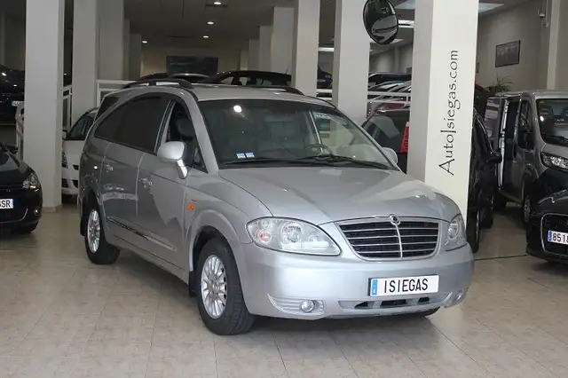 SsangYong Rodius 270 Xdi Limited AWD
