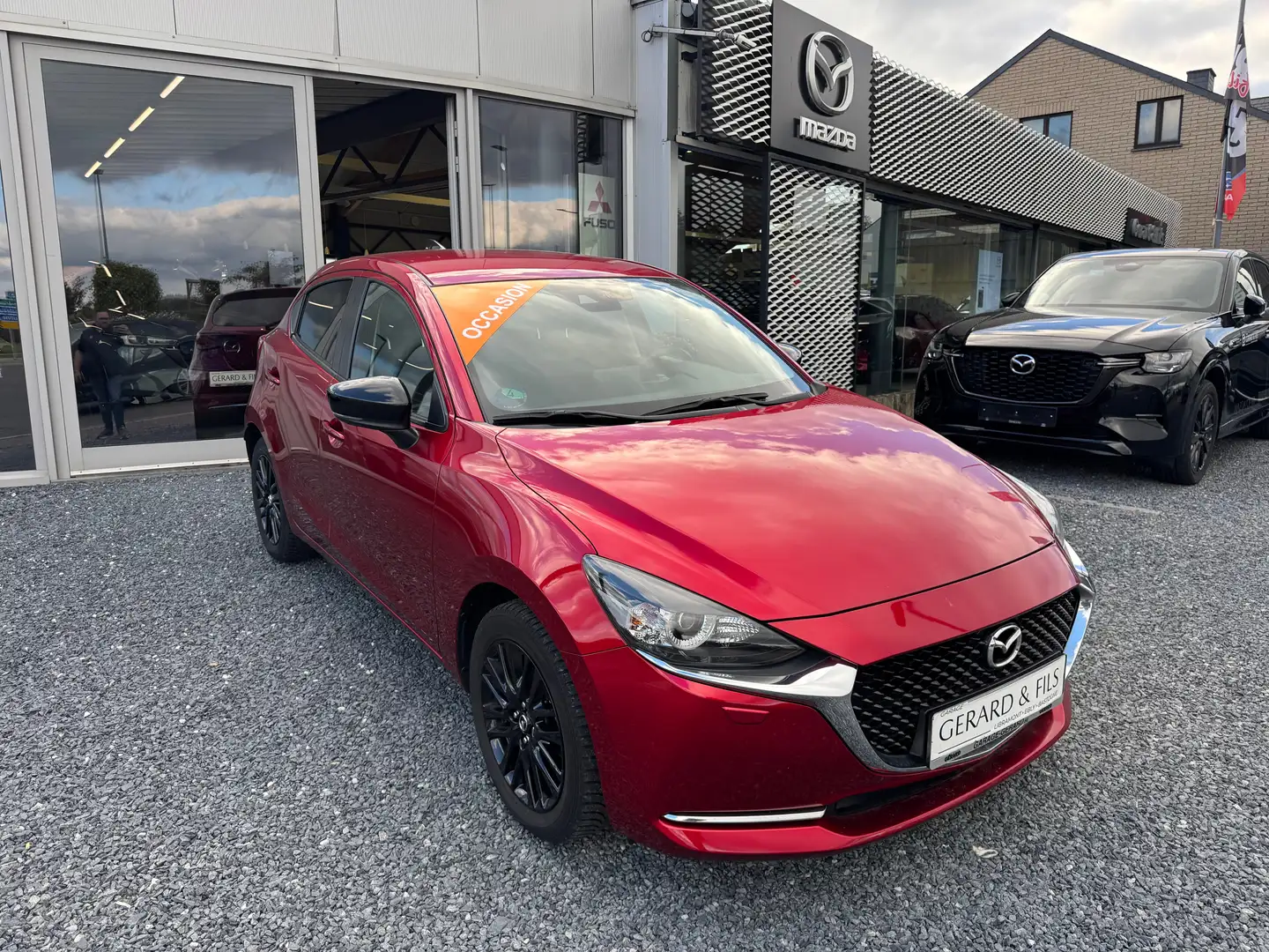 Mazda 2 2 1.5i Skyactiv-G Homura Rojo - 1