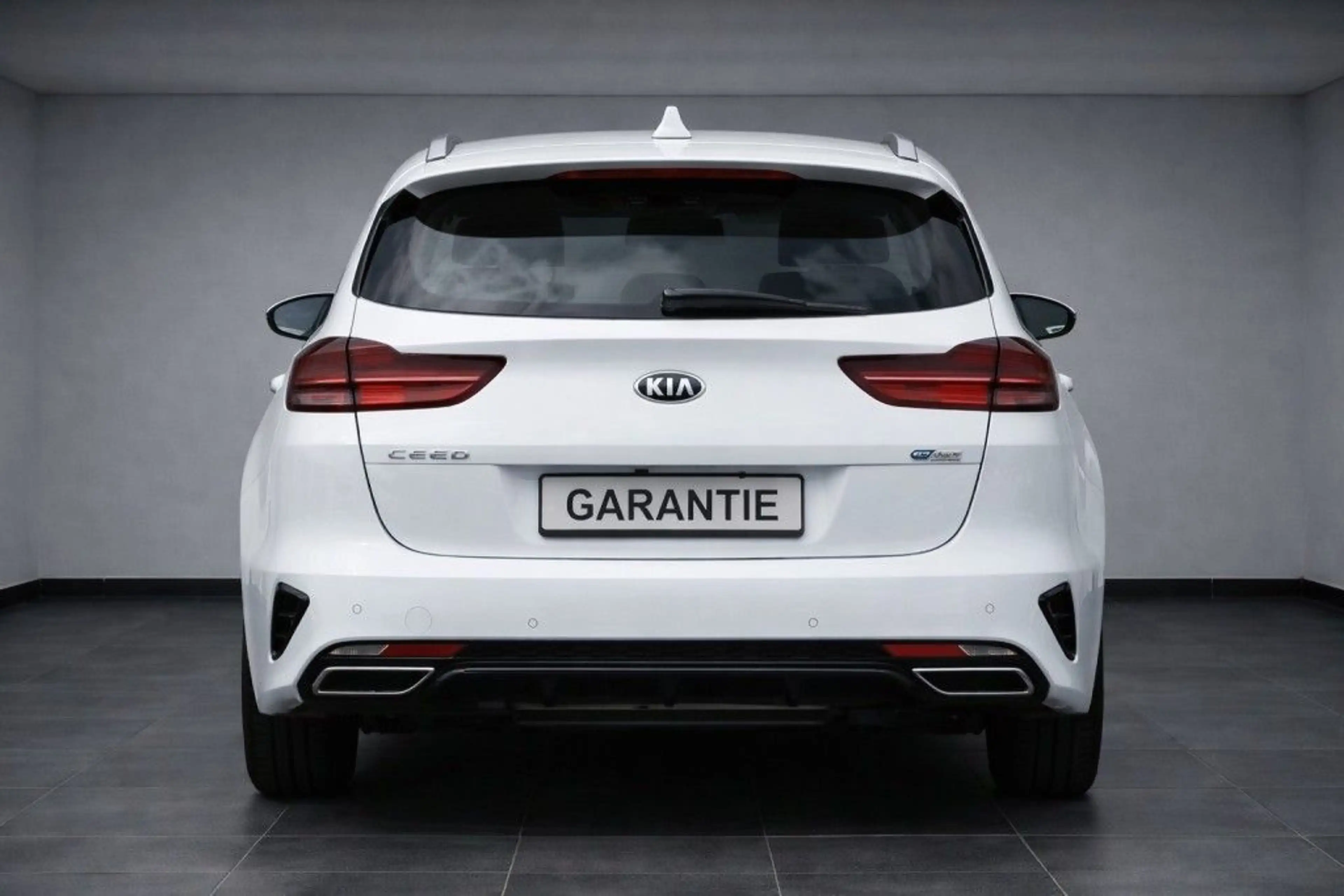 Kia Ceed / cee'd SW 1.6 GDI DCT OPF Plug-in-Hybrid Spirit — photo 6
