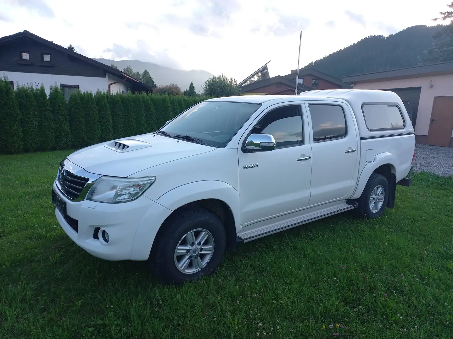Toyota Hilux City dk mit hardtop Bianco - 1