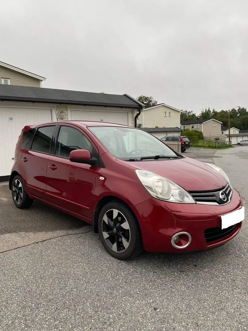 Nissan Note 1.4i Acenta Red - 1