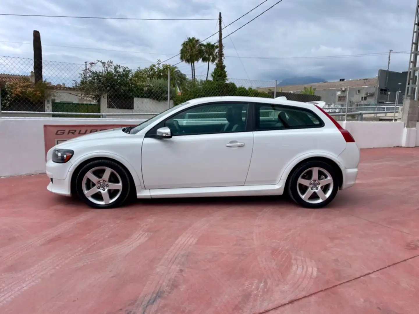Volvo C30 1.6D Kinetic Bianco - 2