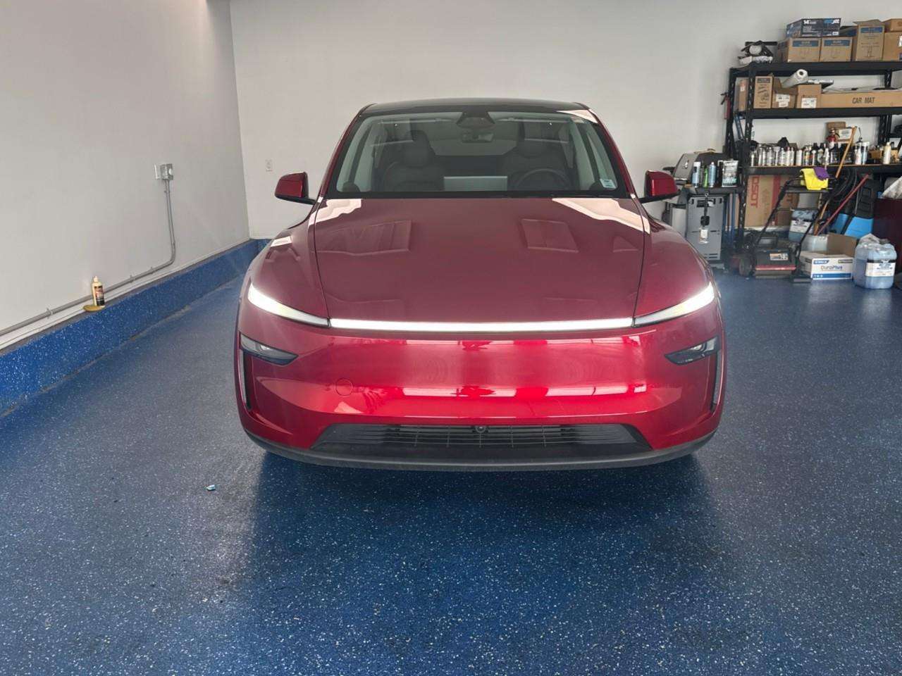 2026 Tesla Model Y AWD Long Range | Low Kms | Save your Gas Money! | — снимка 1