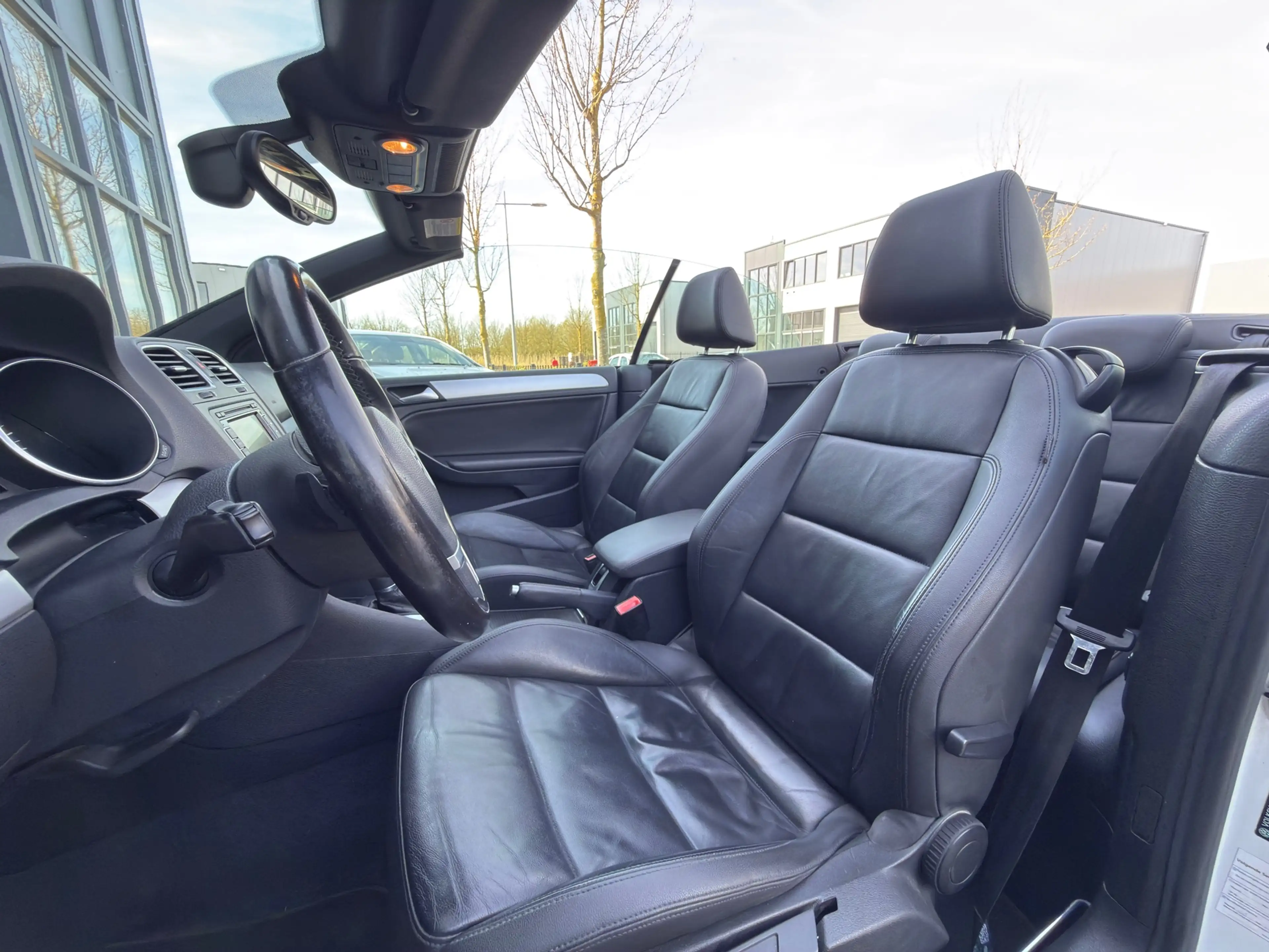 Volkswagen Golf Cabriolet 1.4 TSI / AUTOMAAT / PARELMOER WIT — photo 6